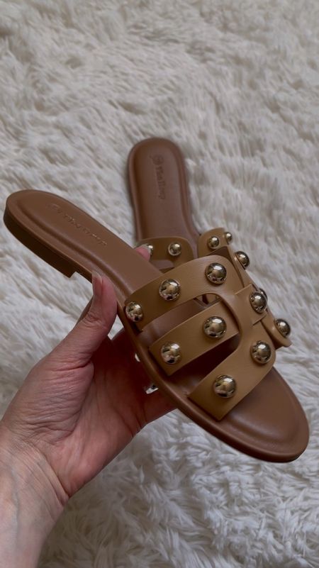 Neutral summer sandals from Amazon under $50. 




Amazon sandals, amazon shoes, amazon slide sandal, amazon wedding guest 

#LTKVideo #LTKWedding #LTKFindsUnder50 #LTKSeasonal #LTKShoeCrush