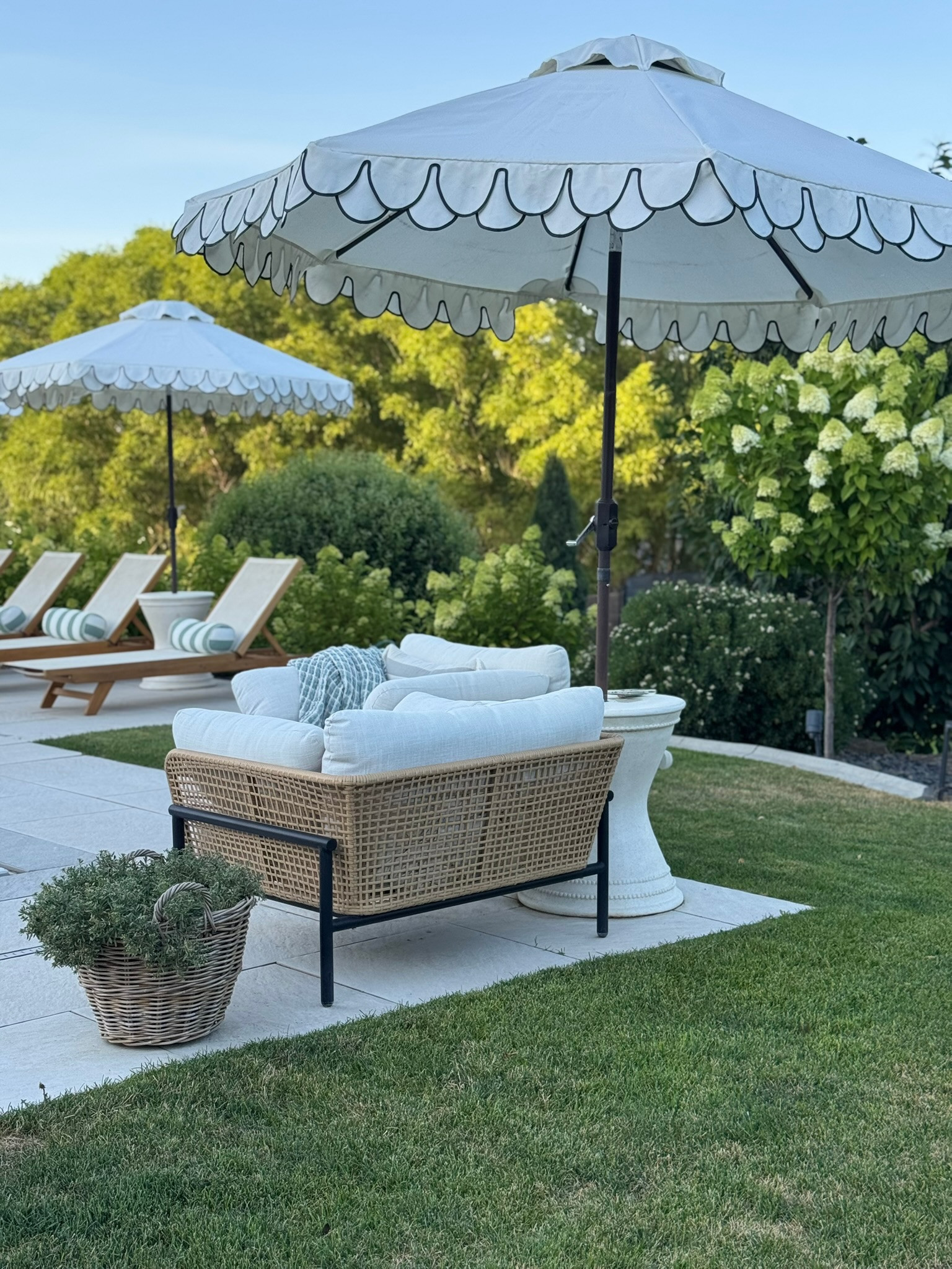 I'm loving these umbrella tables for my backyards, they add the perfect touch! 

outdoor furniture, patio furniture, backyard 

 #LTKdayinmylife #LTKHome