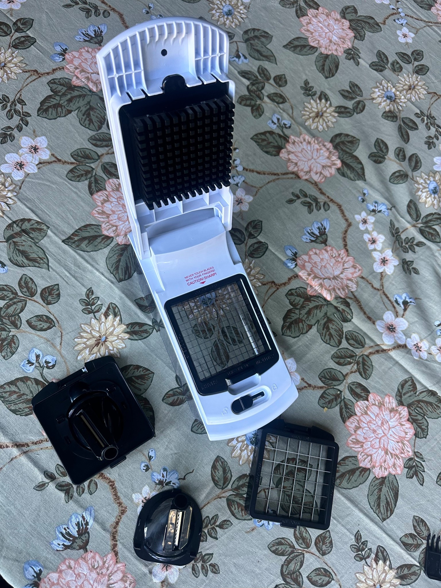 I can’t believe I went so long without this magic in my life. Everybody needs to have one of these. I linked a few to choose from! 

#amazon #kitchenessentials #musthave #kitchen

#LTKOver40 #LTKHome #LTKfoodie