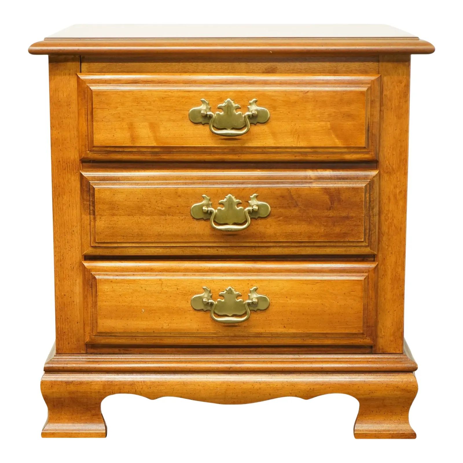 Dixie Furniture Saybrook Maple Country French 24" Three Drawer Nightstand D675-621 | Chairish