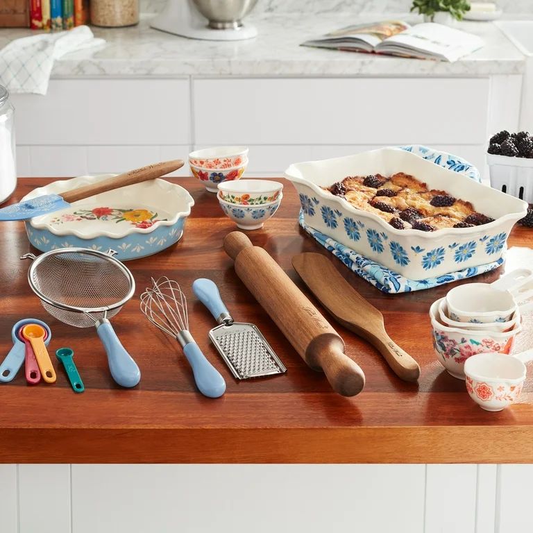 The Pioneer Woman Brilliant Blooms 20-Piece Blue Bake & Prep Set with Baking Dish & Measuring Cup... | Walmart (US)