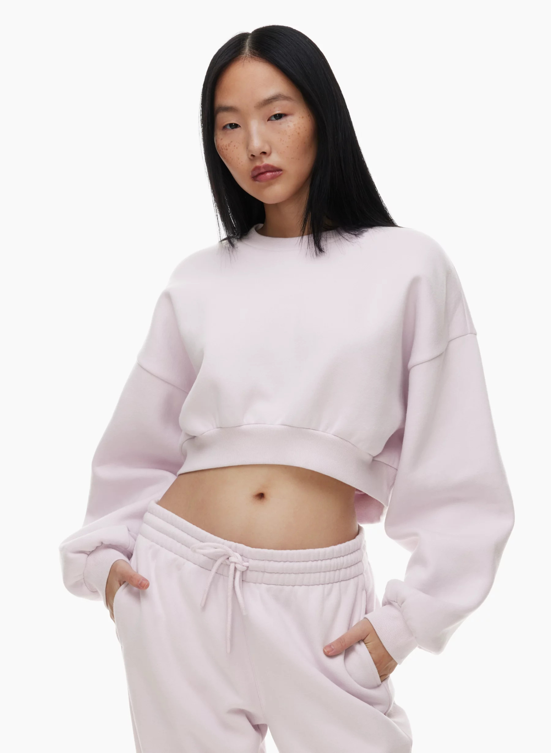 COZY FLEECE MEGA CROPPED CREW SWEATSHIRT | Aritzia