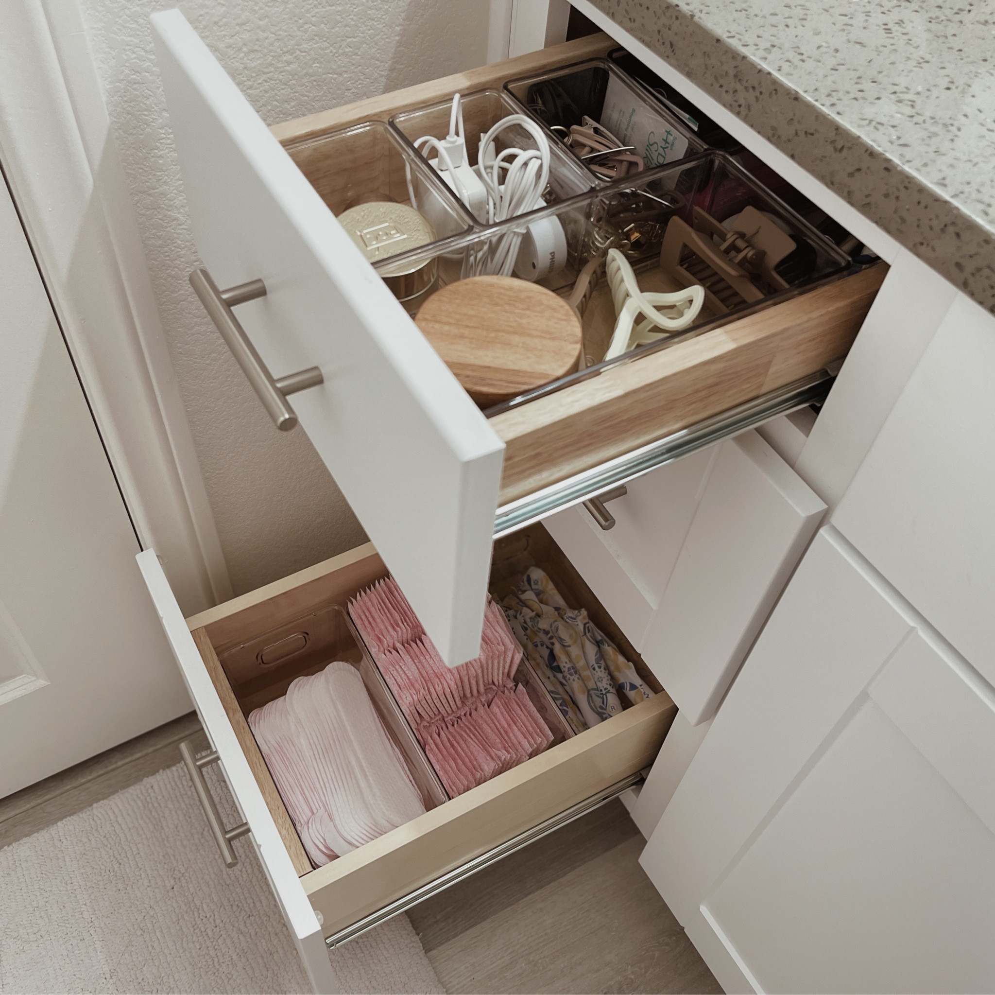 Women Essentials Bathroom Drawer Organization 🫶🏼
#home #organization #lasvegas #bathroominspo

#LTKhome #LTKFind