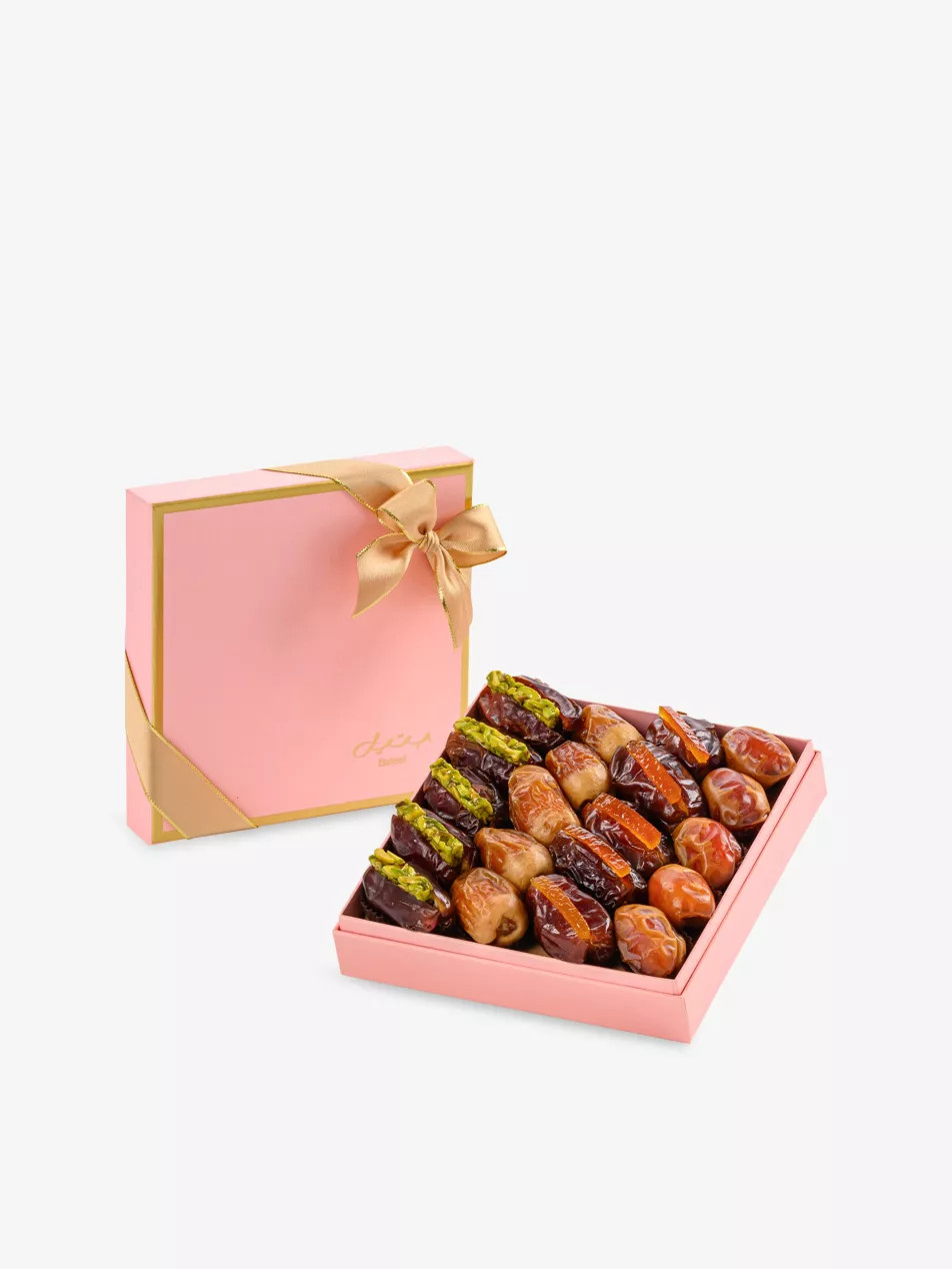 Pastel Petal Assorted Dates 644g | Selfridges