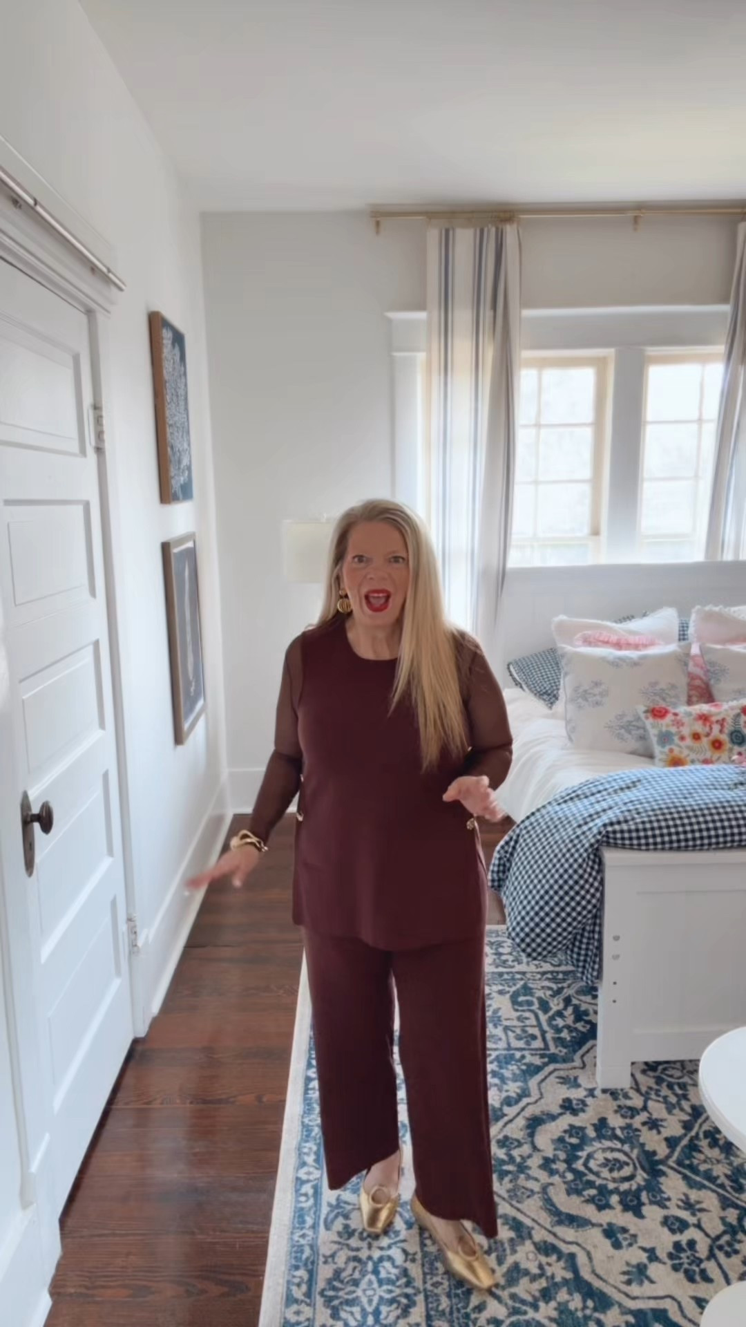 The cutest two piece set for fall. I’m wearing a small—but I rolled over the waistband so it would work if you are taller too! 

#LTKPetite #LTKOver40 #LTKStyleTip