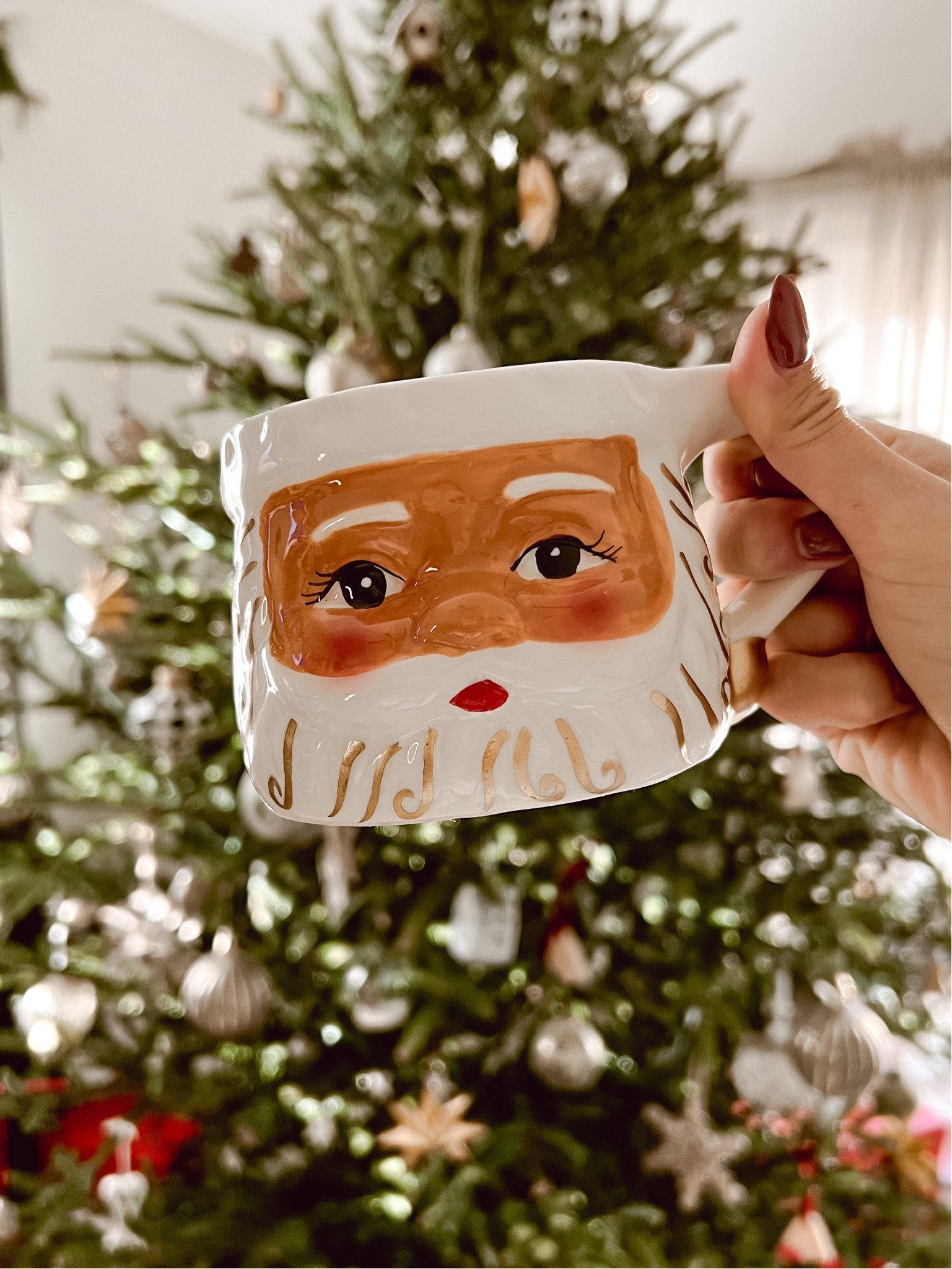 Christmas tree details including ornaments, velvet ribbon, and more 

#LTKSeasonal #LTKHoliday #LTKhome