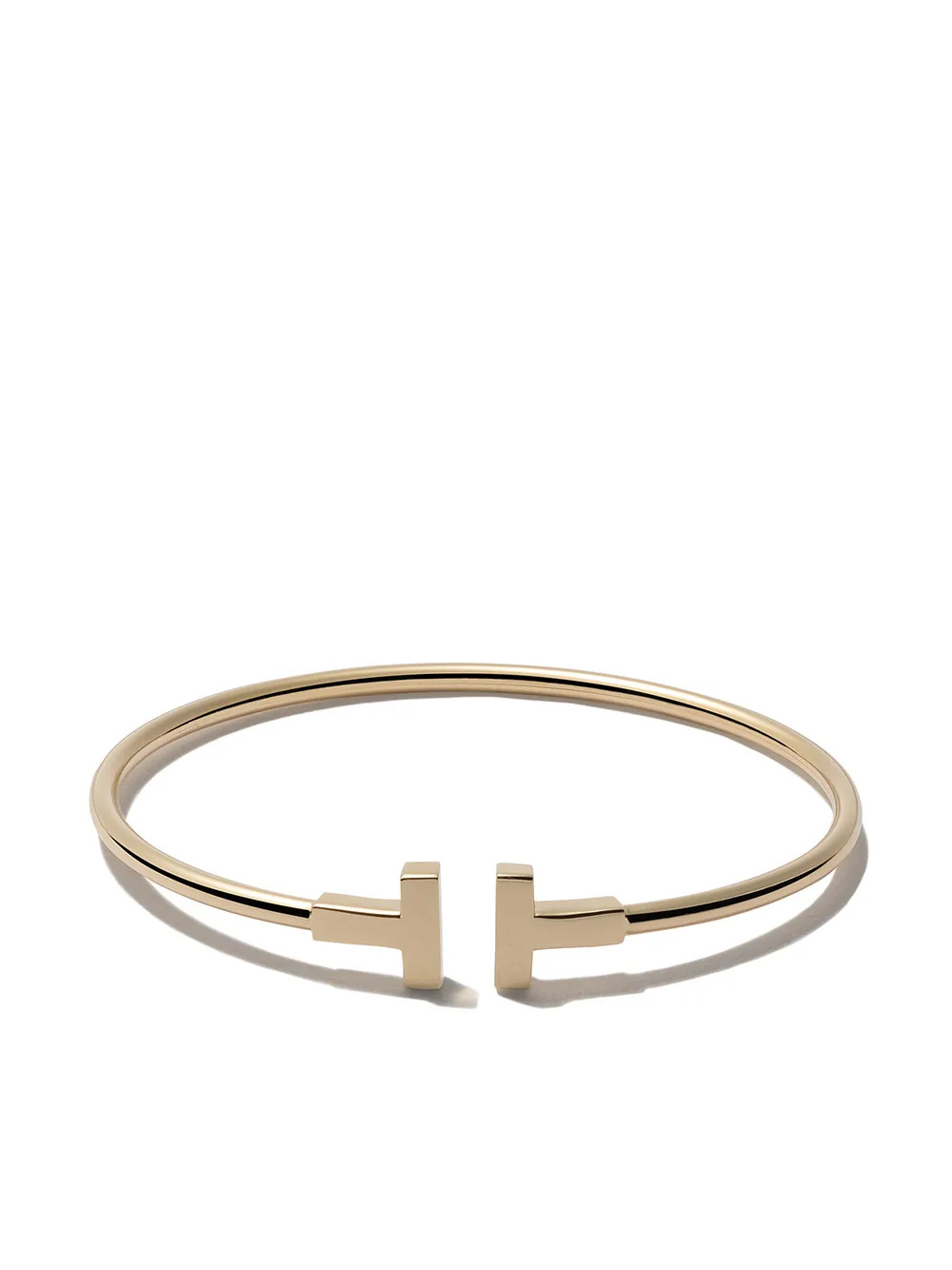 Tiffany & Co 18kt yellow gold Tiffany T wire cuff - Metallic | FarFetch Global