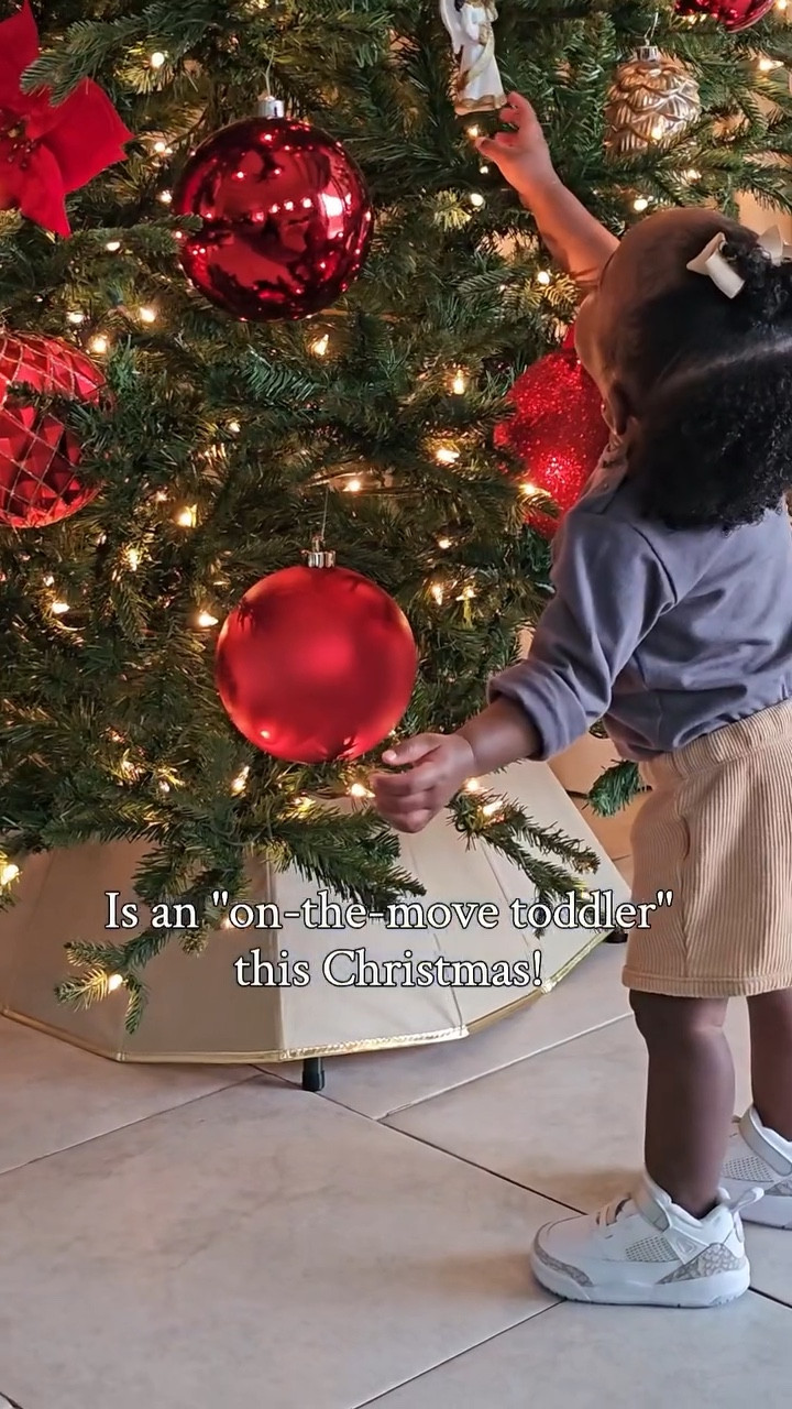 Send help and some shatterproof ornaments please! 😅
.
#toddlermom #christmastree #christmasdecorations #christmas #home #Christmastime #family