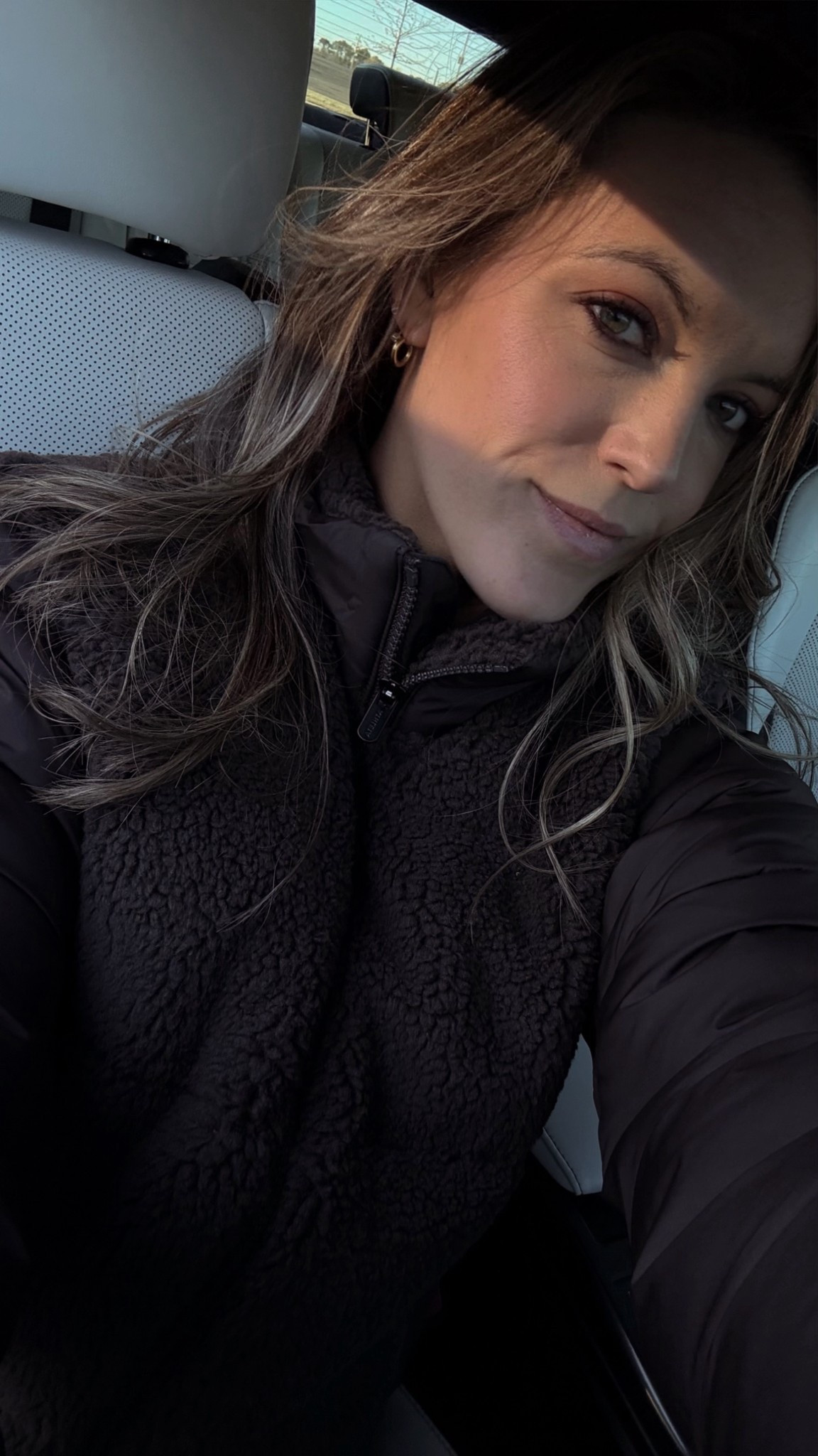 Brown puffer I’m obsessed! Wearing a XS

#LTKSeasonal #LTKGiftGuide #LTKHoliday