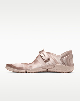 NikeSKIMS Rift Satin | Nike (US)