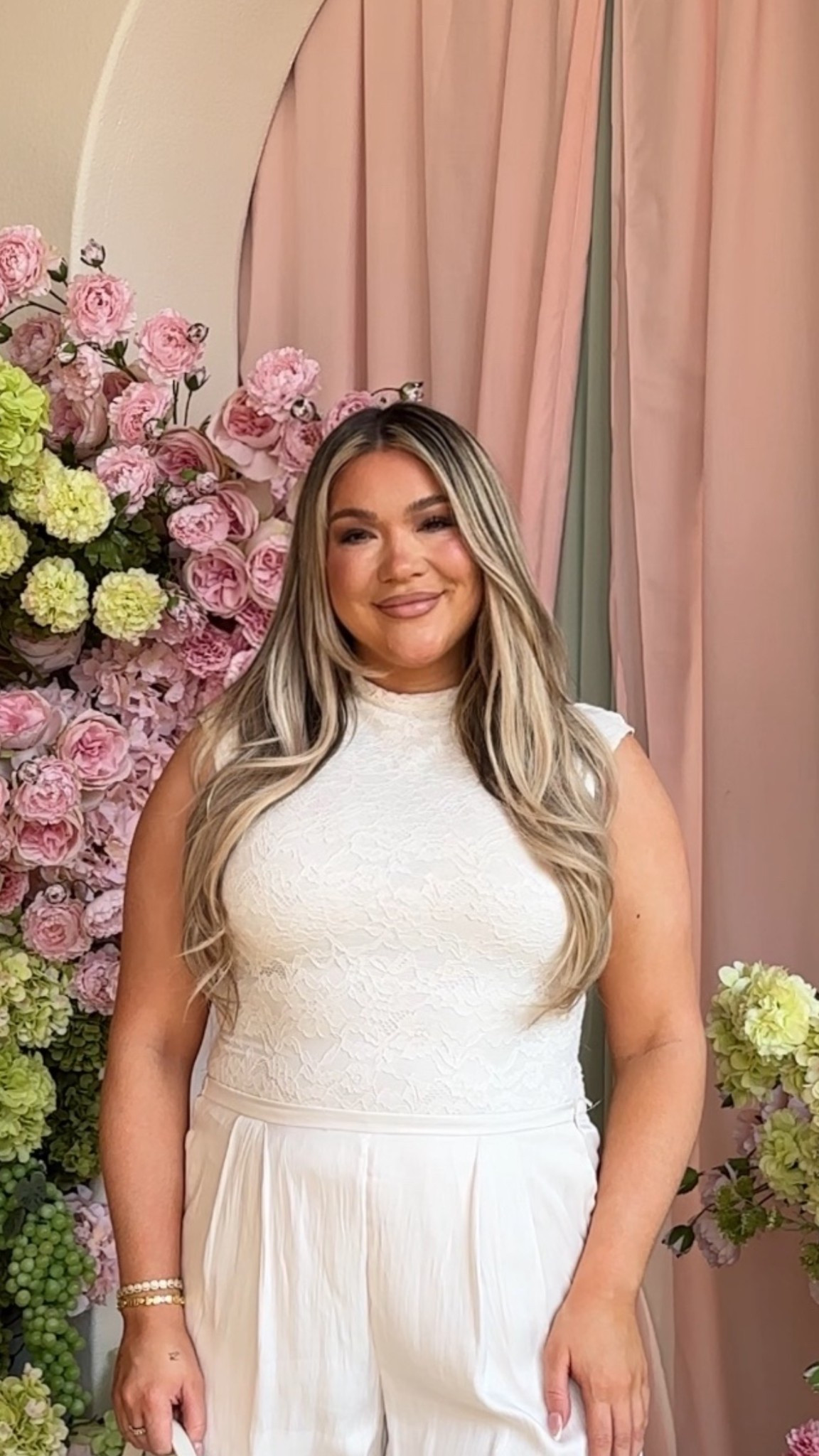 White lace bodysuit / makeup beauty Sephora sale 

#LTKbeauty #LTKmidsize #LTKsummer