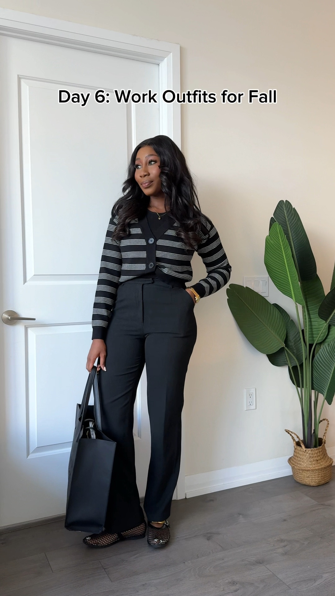 Bringing cozy layers and effortless style to the office this fall 🍂 All the pieces you need for that polished yet comfy vibe! #EffortlessStyle #FallOfficeWear #LTKseason #workwear #fallfashion 

#LTKworkwear #LTKautumn #LTKcanada