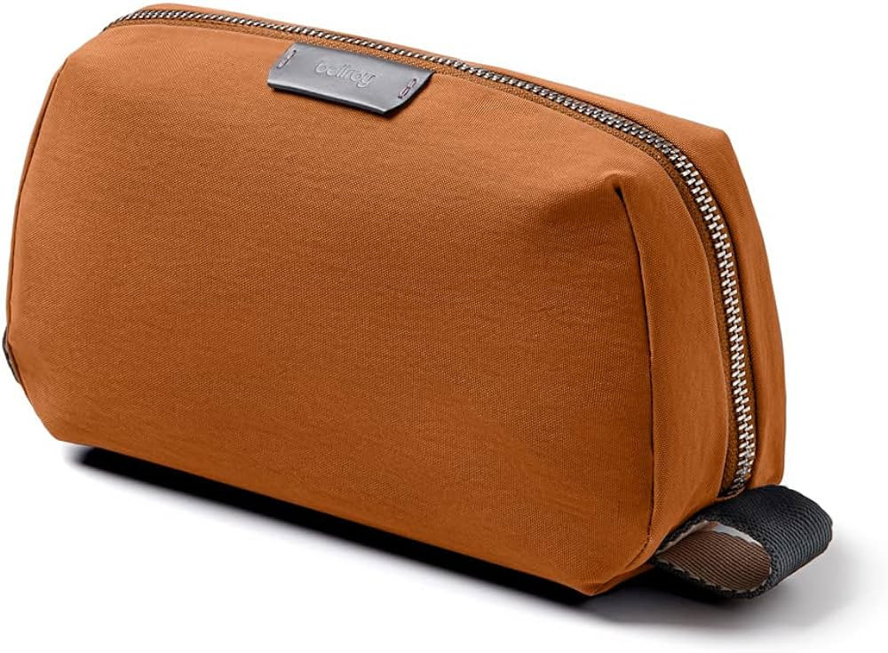 Bellroy Dopp Kit (Unisex Toiletry Bag, Zipper Closure, Water-Resistant Lining, Toothbrush Sleeve ... | Amazon (US)