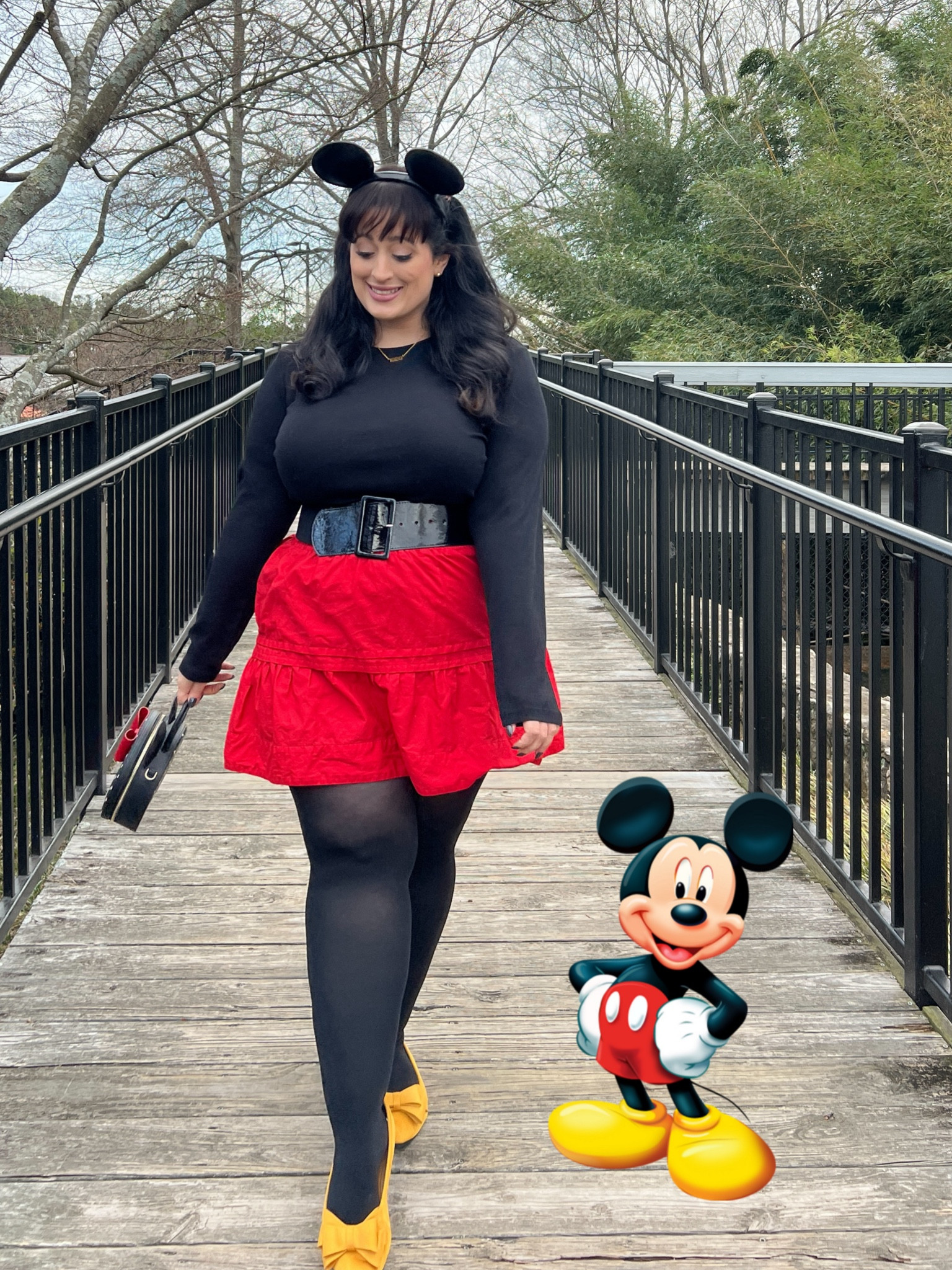 Disney Bound Challenge: Mickey Mouse 

Skirt is old Anthropologie I rented off Nuuly - linked similar ♥️