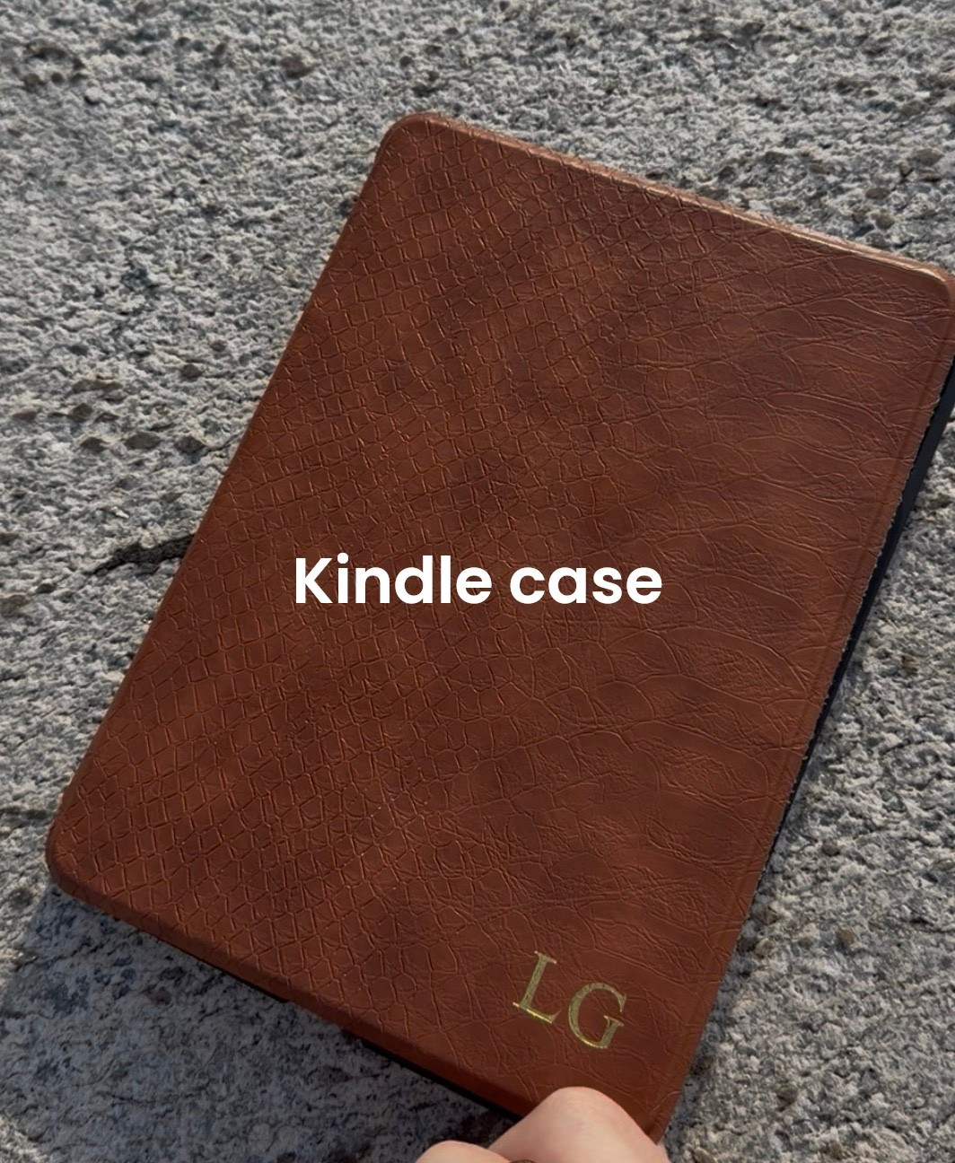 Customized kindle case from Etsy!