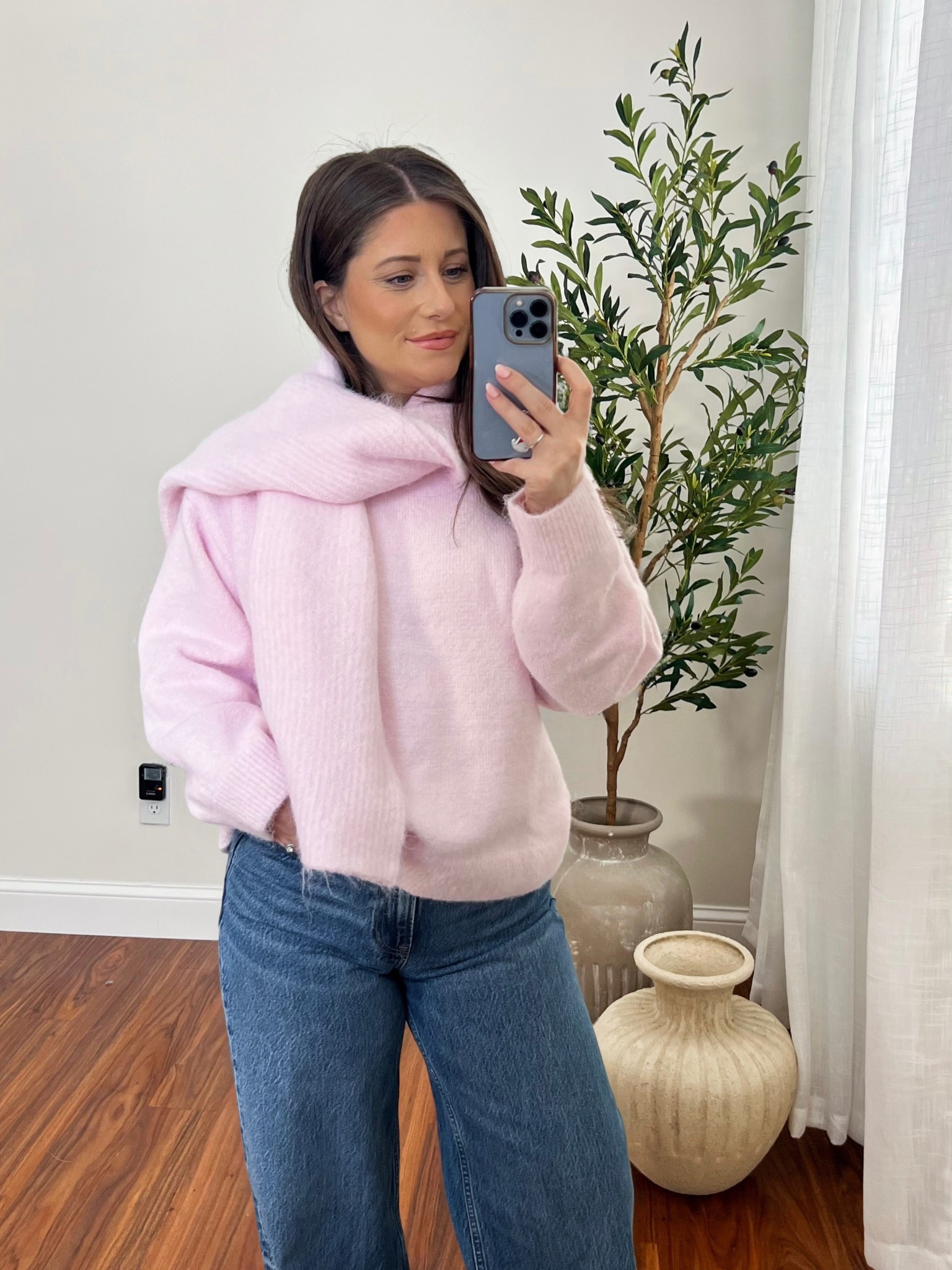 Pop of pretty pink despite the fact it’s actually freezing this week 💕❄️

#LTKgrwm #LTKootd #LTKSeasonal