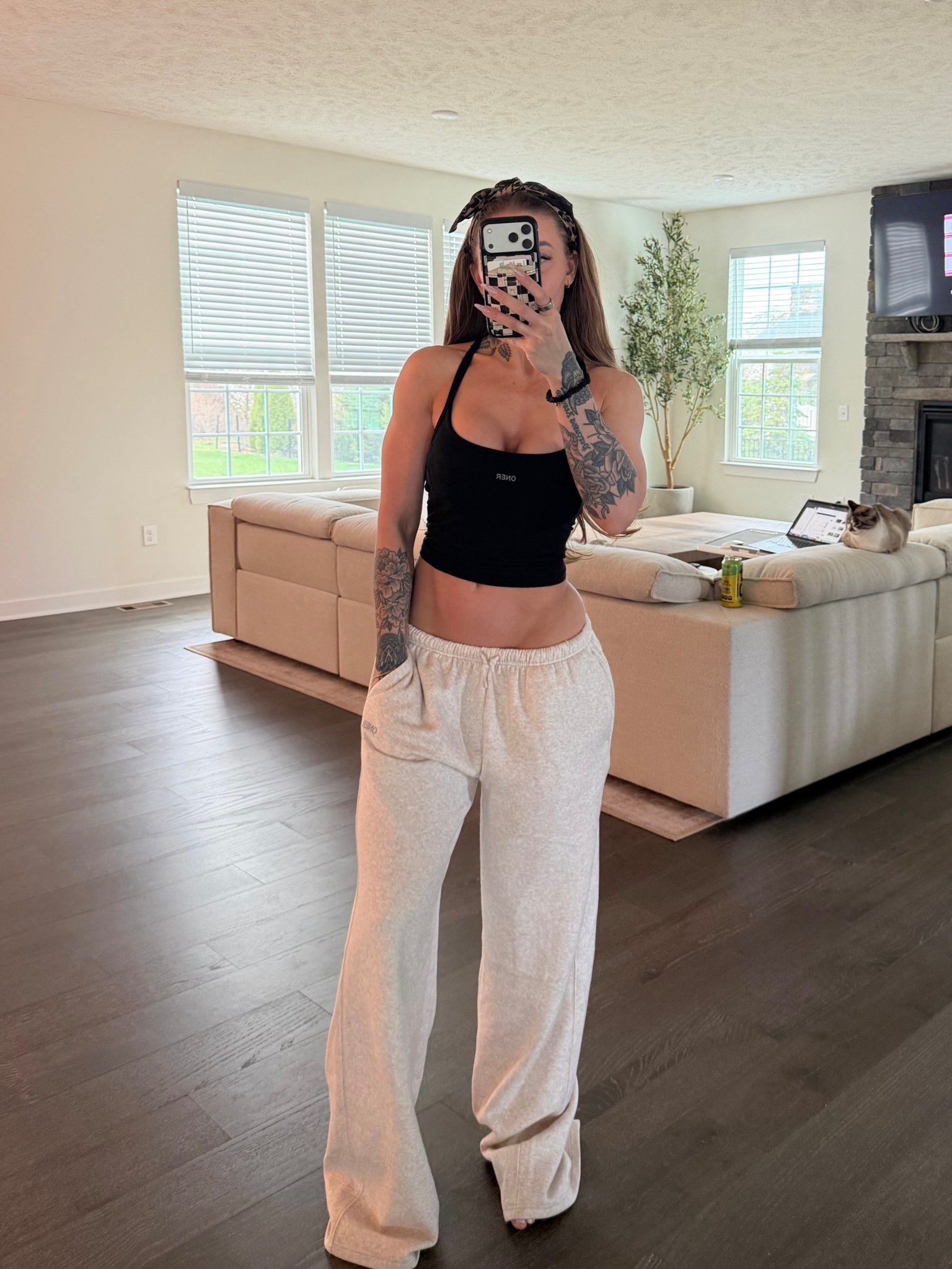 Comfy fit. 🖤
Top: Small
Bottoms: Small Long

#LTKgrwm #LTKfitnessgoals #LTKootd