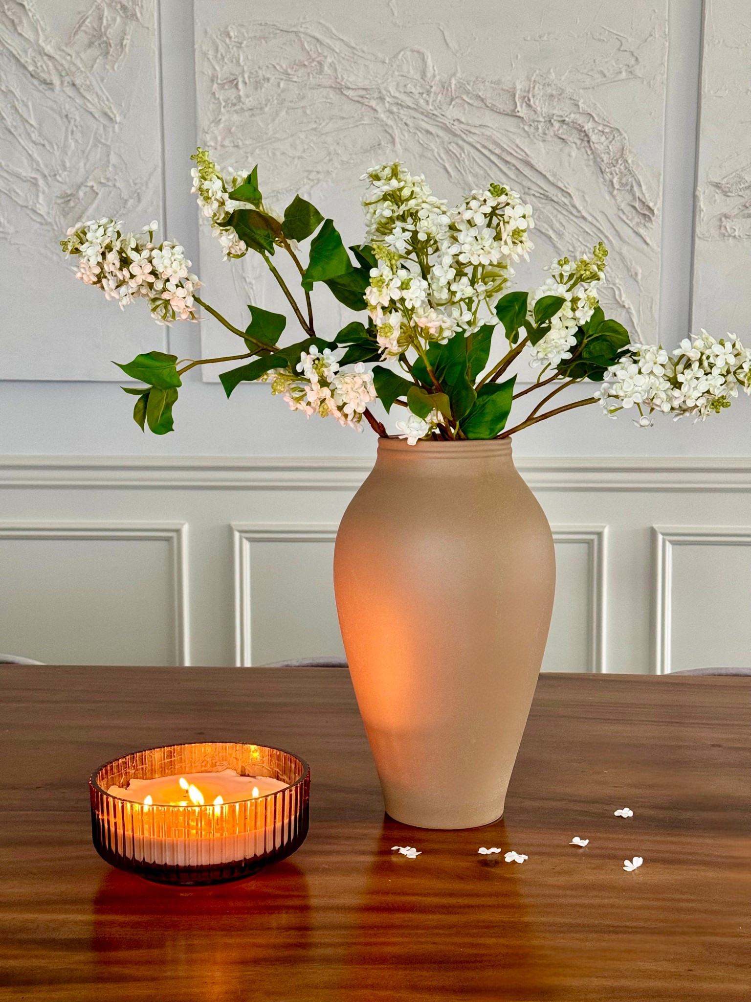 Spring dining room and faux florals

#LTKSeasonal #LTKOver40 #LTKHome