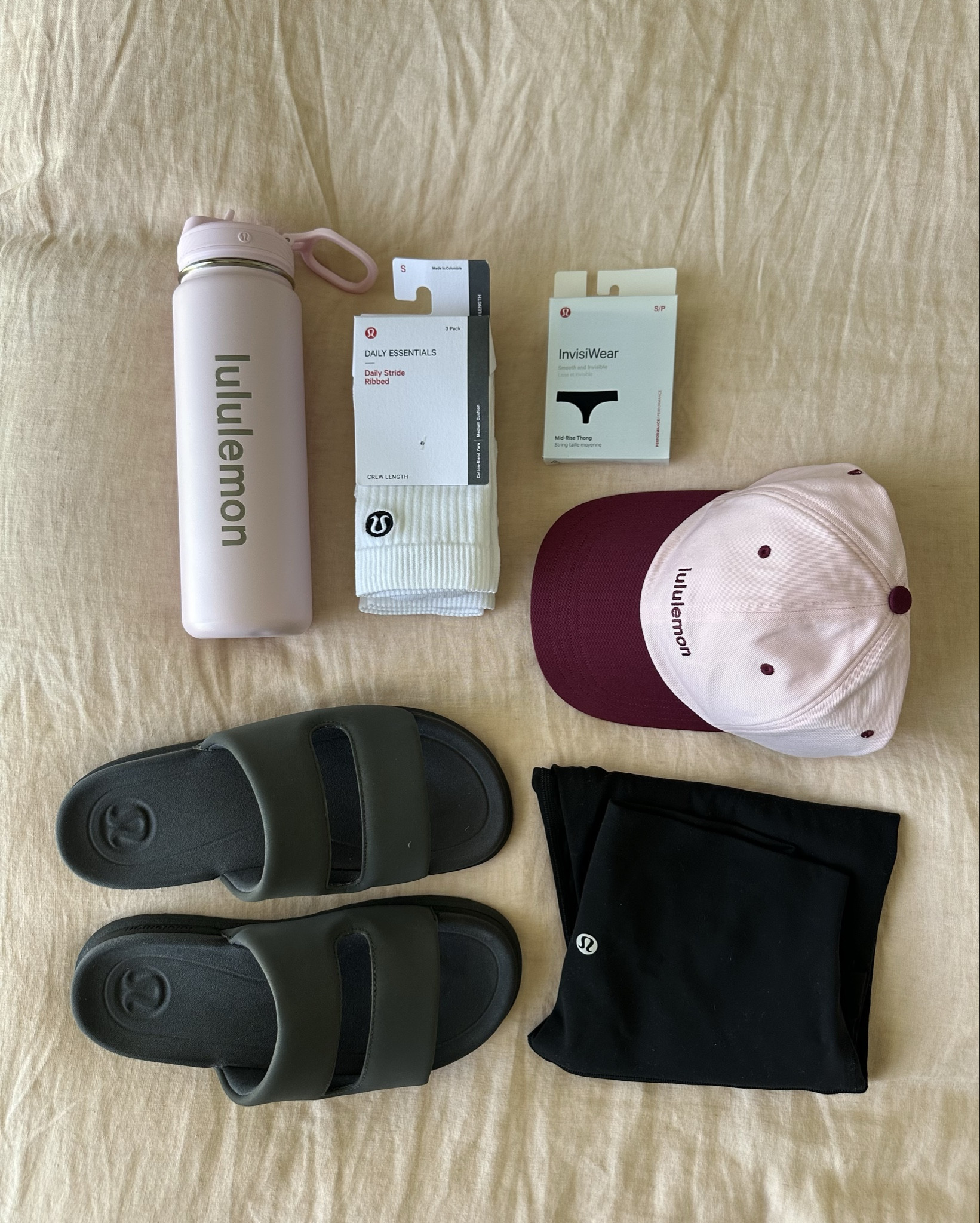 Lululemon gift guide!! The perfect pieces to gift, you cannot go wrong!

#LTKaustralia #LTKfitness #LTKgiftguide