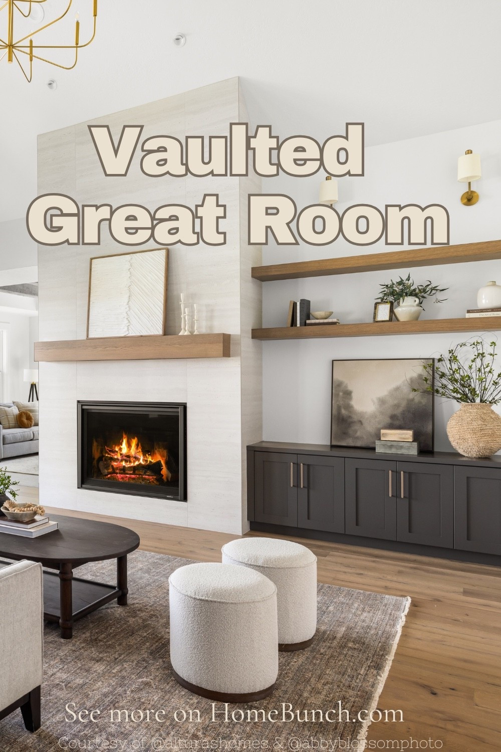 Vaulted Great Room


Soaring ceilings, large windows, and a cozy rug create a welcoming great room with stunning mountain views.


Tap to shop living room decor.

Builder: @alturashomes
Photography: @abbyblossomphoto
Tour: https://www.homebunch.com/idaho-new-construction-house-tour-with-neutral-interiors-and-exterior-interior-paint-colors/

#LTKHome #GreatRoom #VaultedCeilings #MountainViews #HomeBunch