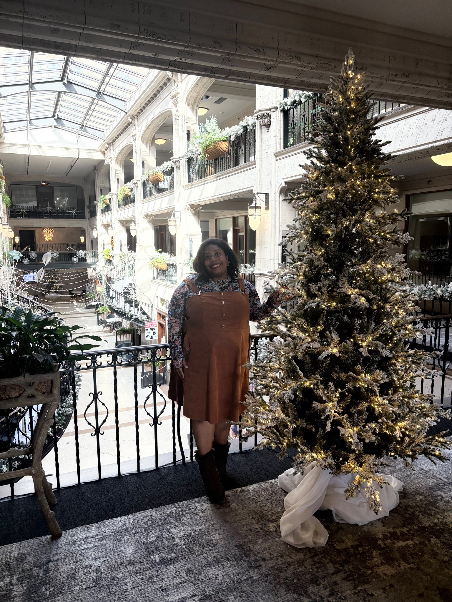 Happy Thanksgiving! 🩷🧡🤎🩷

#LTKPlusSize #LTKHoliday