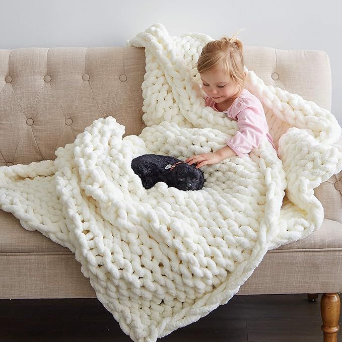 SahYo Large Soft Chenille Blanket (50" X 60") - Pom-Poms - Luxury Bedroom Throw - Chunky Knit Dec... | Amazon (US)