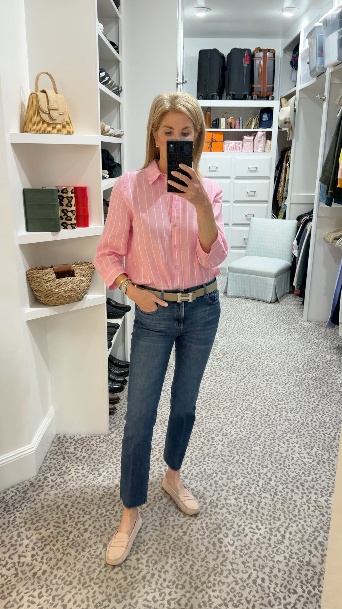Today’s look. Jeans on major sale

Size 0 top and 27 jeans 

#LTKSaleAlert #LTKootd #LTKOver40