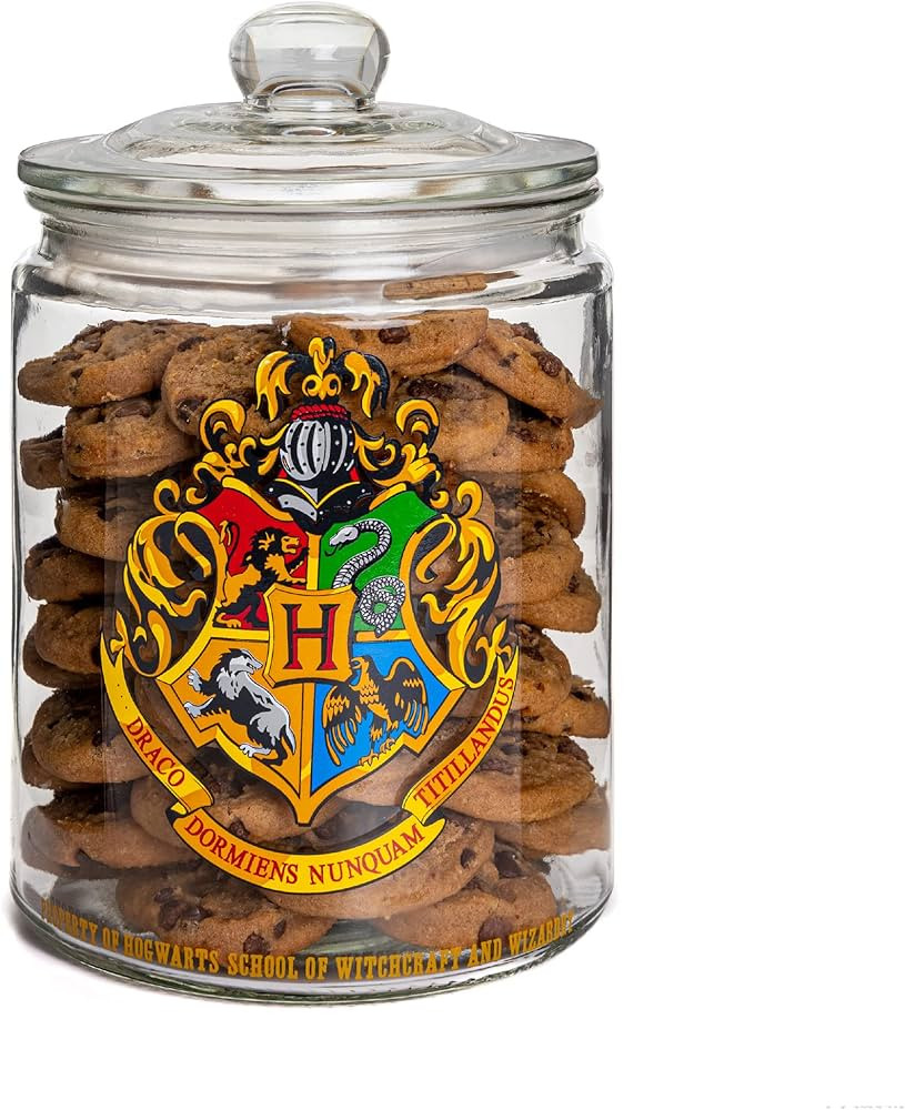 Paladone Harry Potter Hogwarts Glass Cookie Jar - Kitchen Accessory - Official Merchandise | Amazon (US)