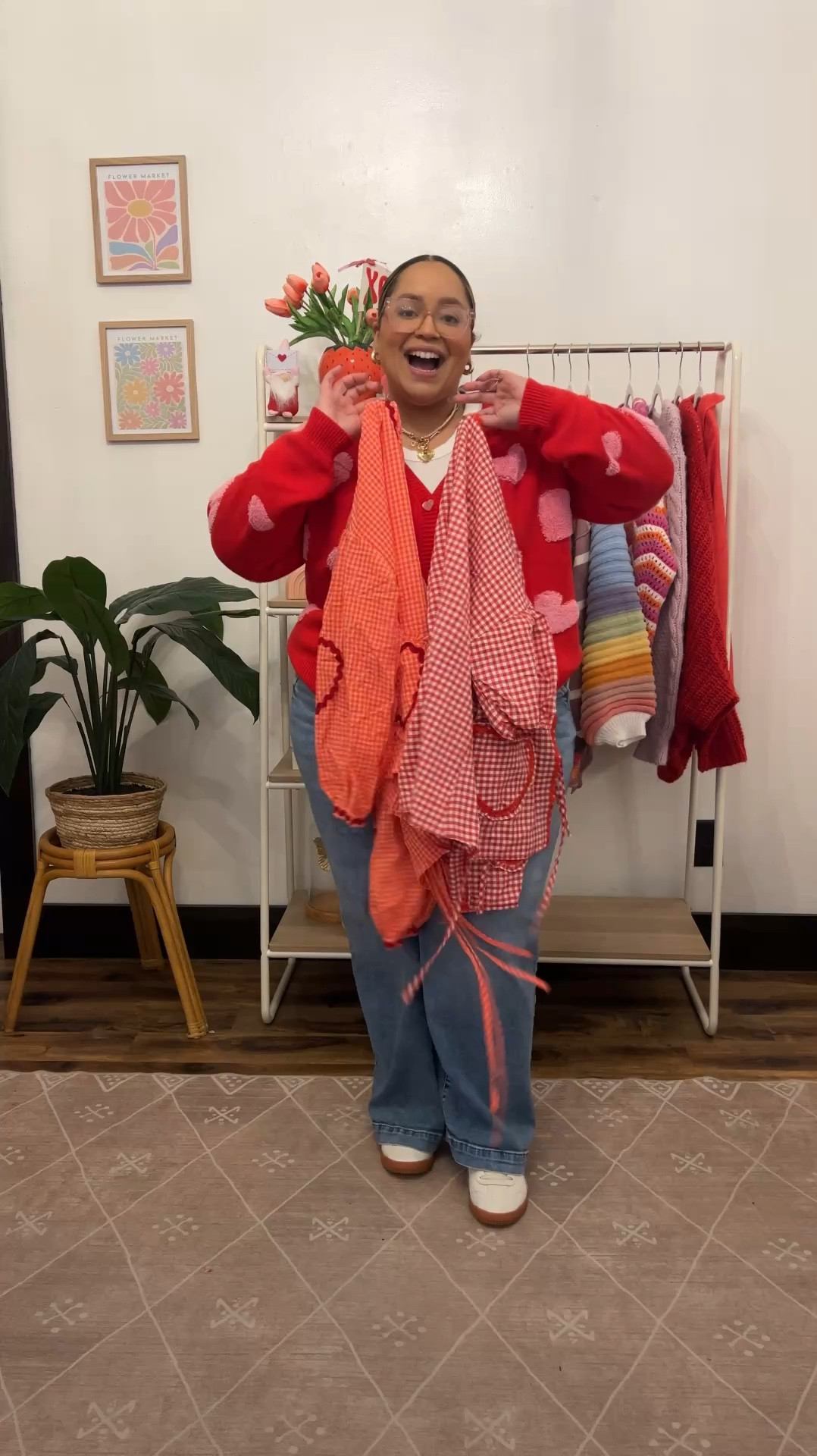 Gingham heart blouse 


#LTKFindsUnder50 #LTKMidsize #LTKStyleTip