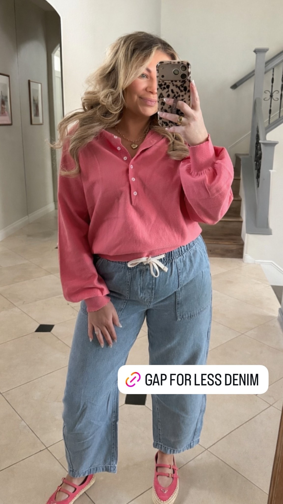 Comfy barrel leg jeans that are just like the ones I have from the GAP!

#LTKMidsize