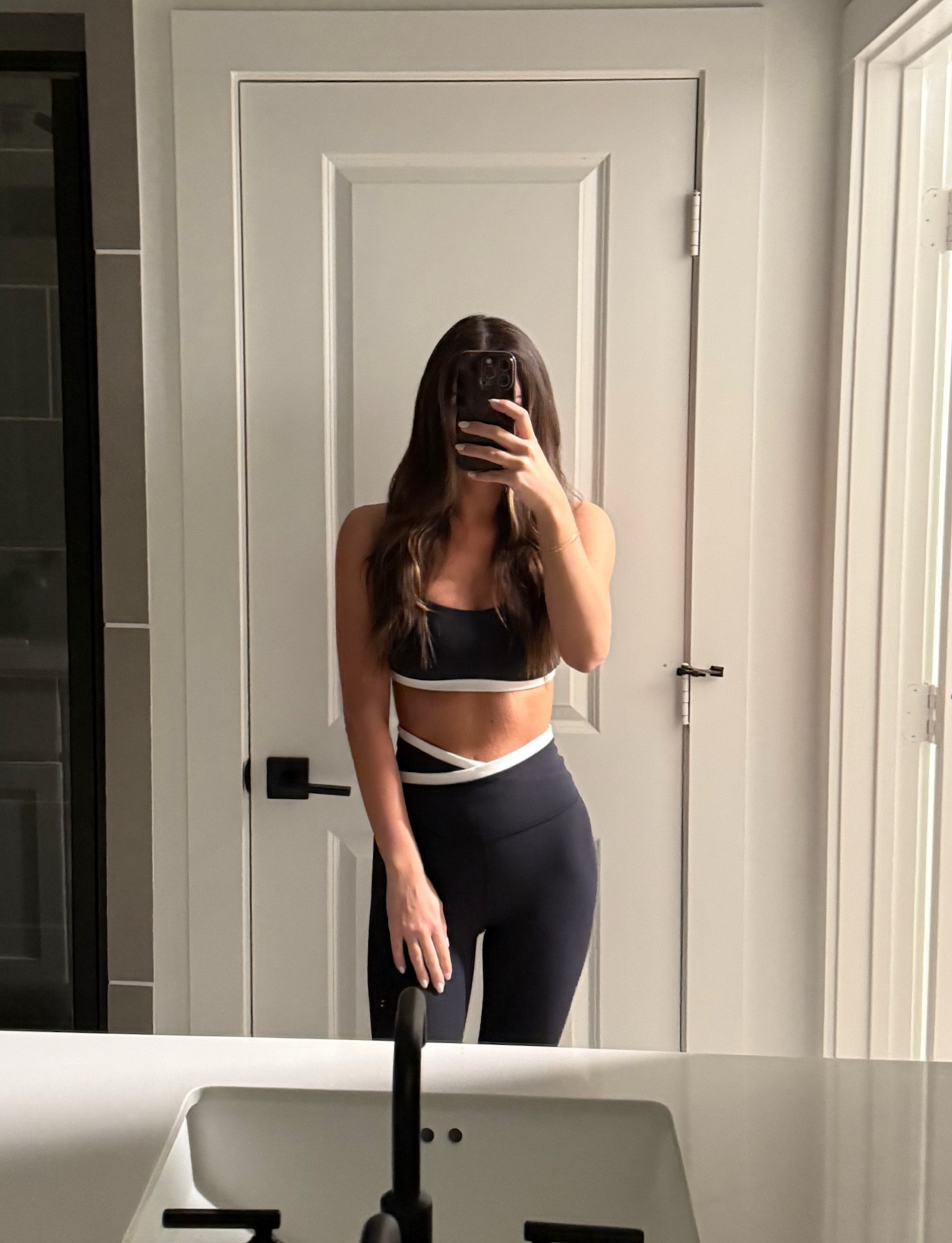 Sizes
xs in sports bra 
sm in leggings 

#LTKActive #LTKFitness
