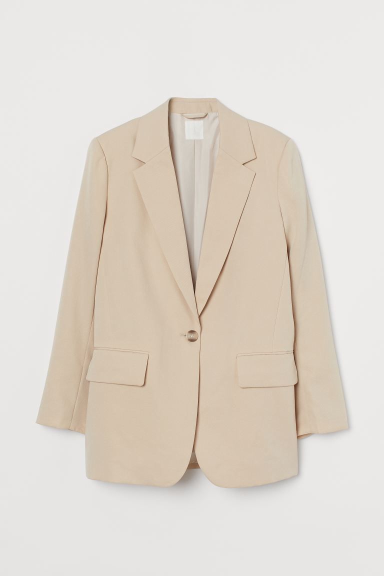 Oversized jacket in woven fabric with notched lapels, button at front, and welt front pockets wit... | H&M (US + CA)