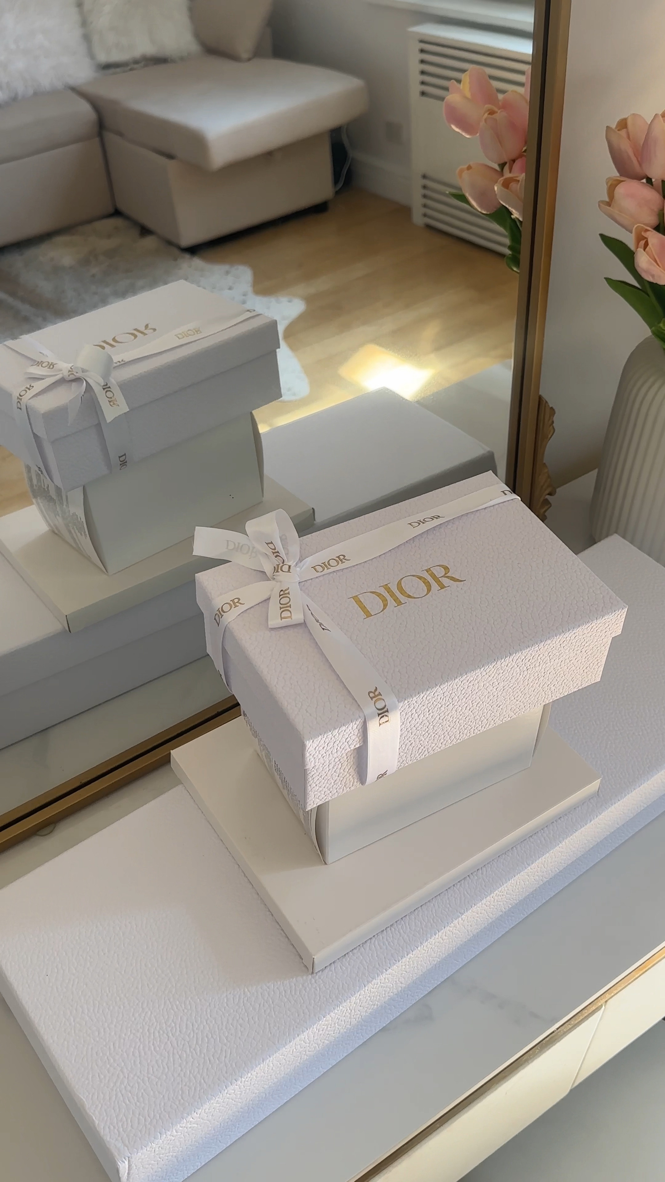 unboxing all the free gifts I got from Dior 🫢 here are a couple new promo codes to use for freebies on your next order - 

STEFFIE3 - $130 min spend
ROSES48 - $200 min spend  
ROSES24 - $350 min spend 


#LTKBeauty