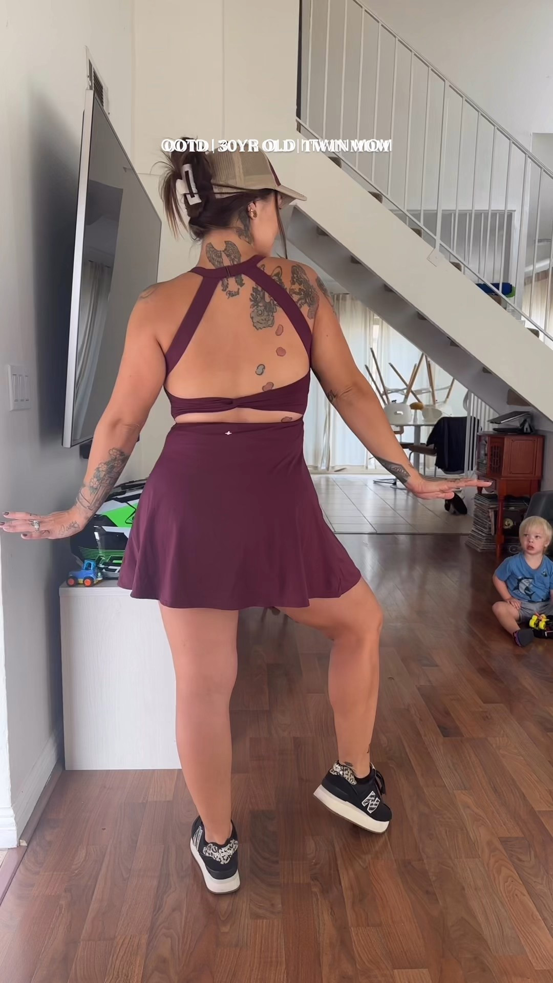 Easy-Peezy Backless, Twisted Active Dress 💜
color : fig 
size : medium