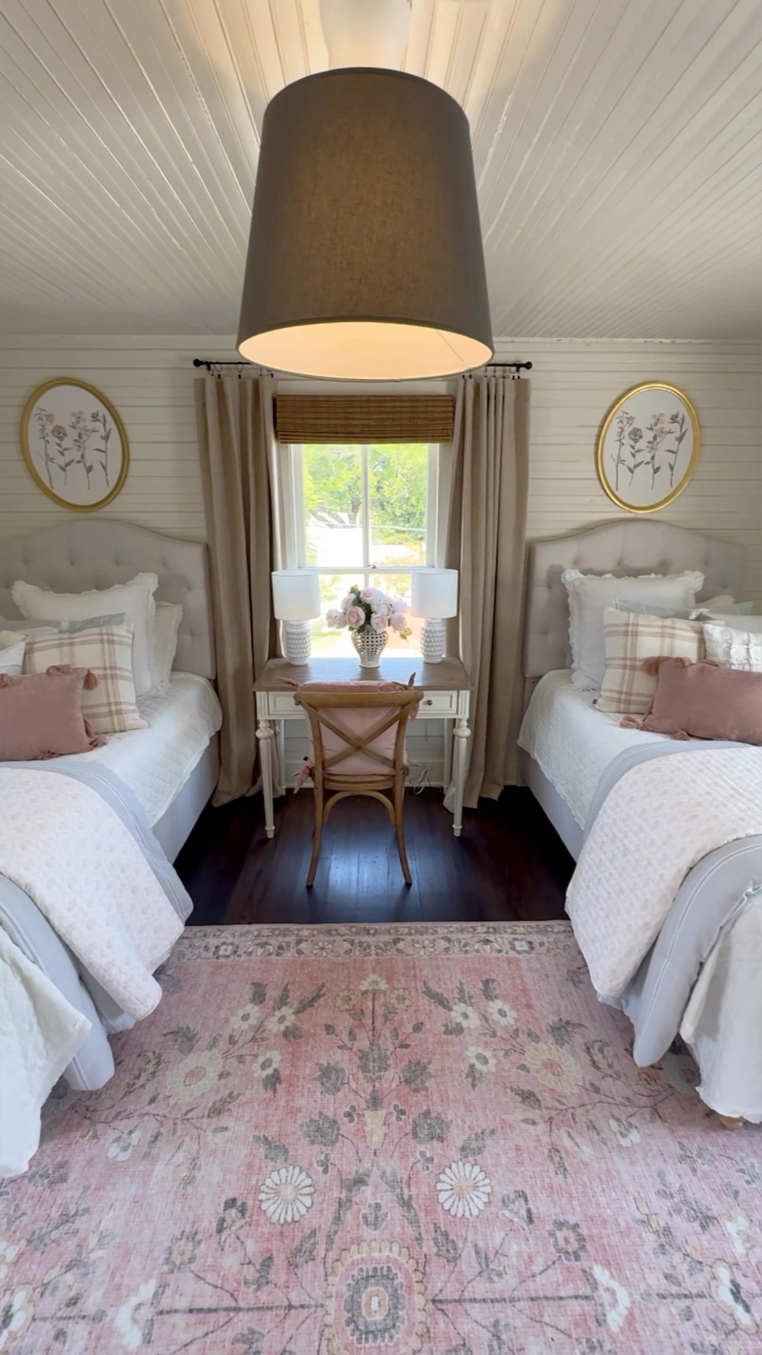 It’s all from @walmart! Rug launches on 7/18 and white floral quilt launches 7/23! Pillows are live now! #walmartpartner 

#LTKFindsUnder100 #LTKU #LTKHome