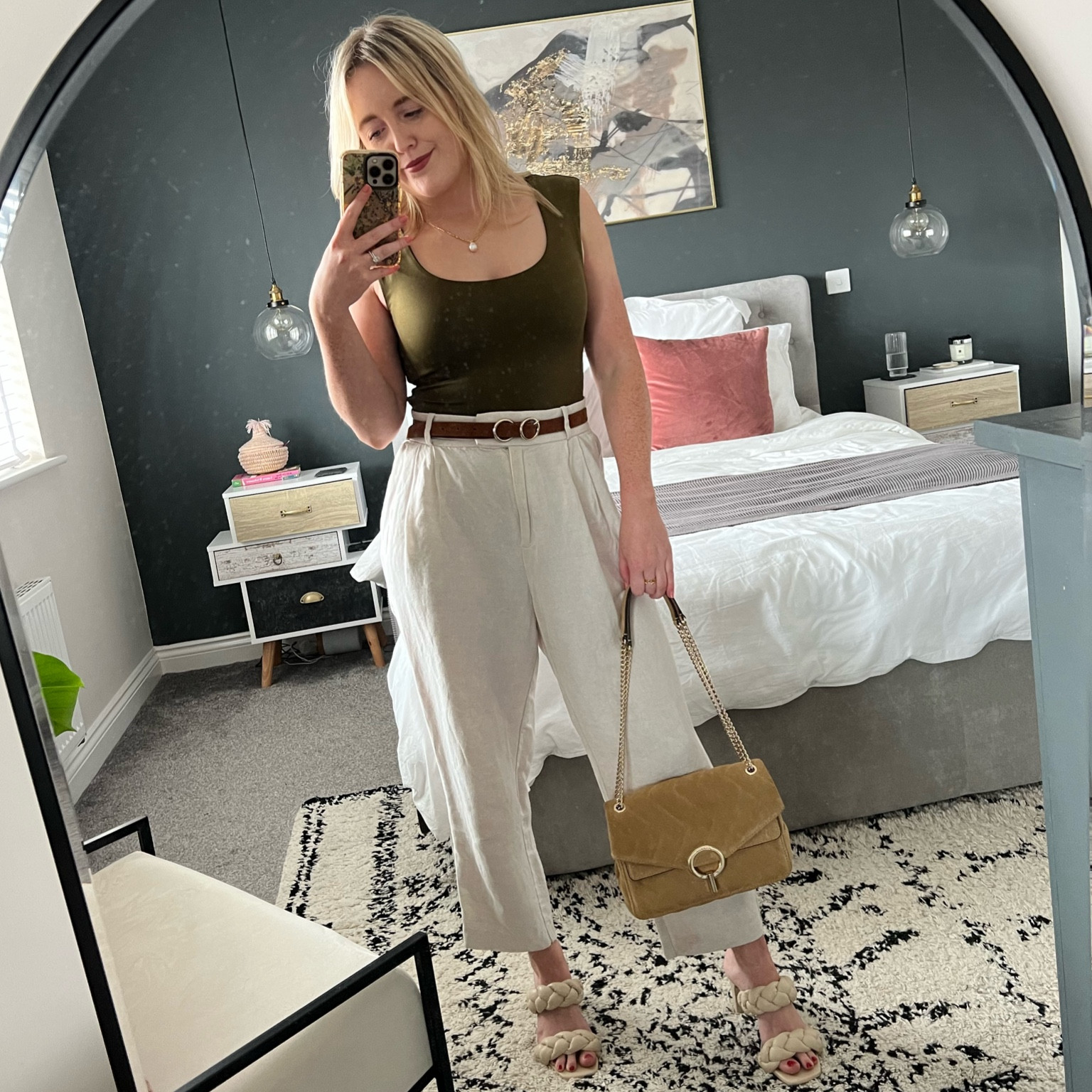 Summer workday styling with H&M and Abercrombie 

#LTKSeasonal #LTKFind #LTKworkwear