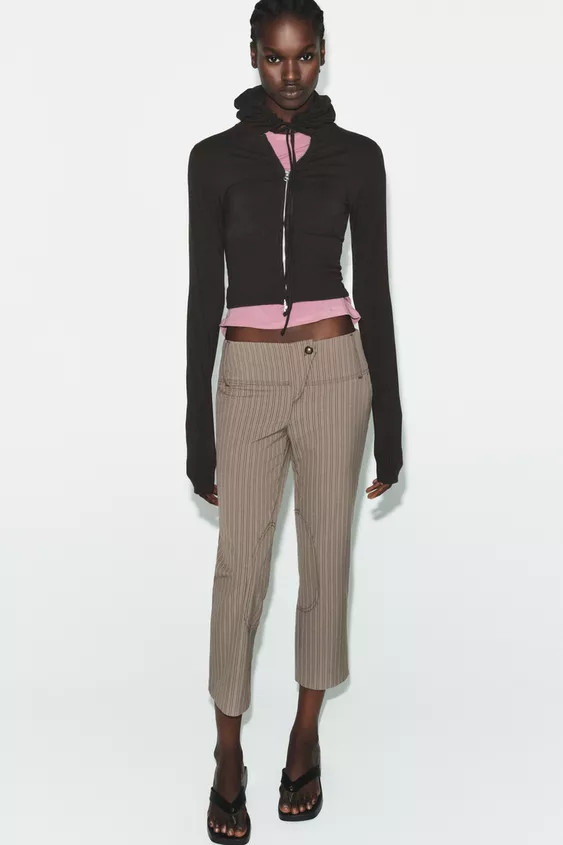 SEAMLESS CROPPED SWEATSHIRT | Zara US