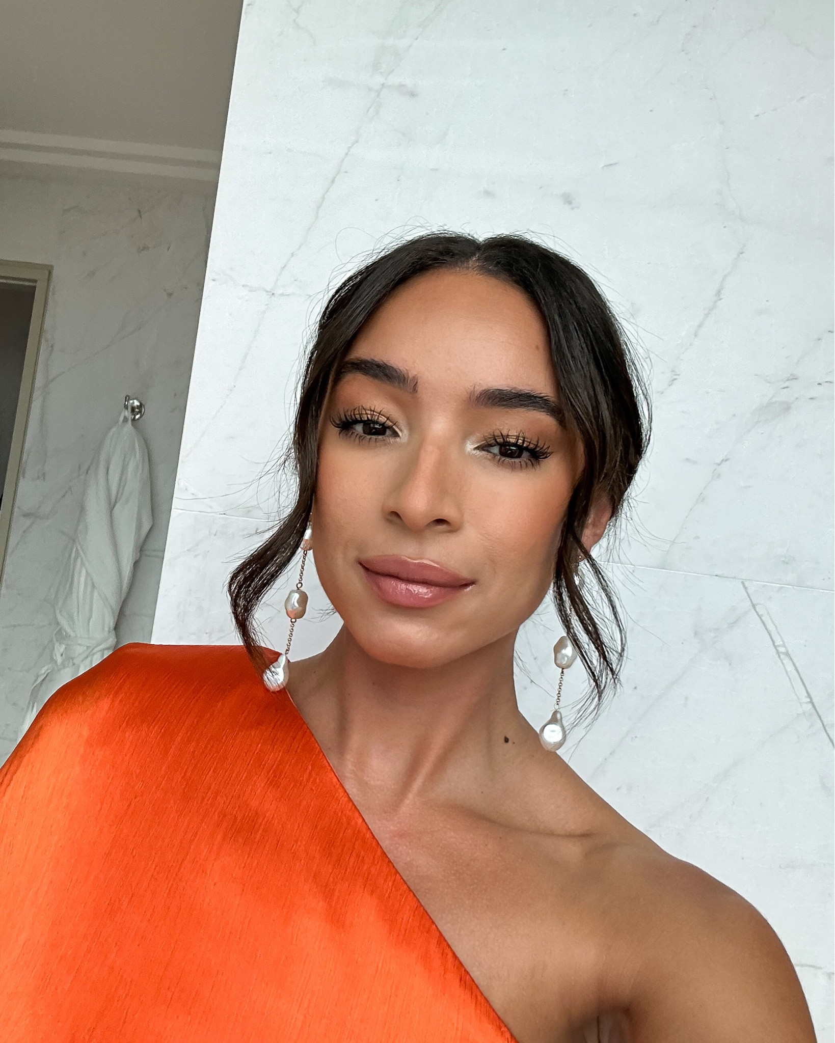 Dinner makeup:
Foundation - 4N1 shell beige
Concealer - 32S
Dibs - 5.5
Powder - Medium
Bronzer - Hoola
Blush - coral
Brow - dark brown
Lip liner - she’s strong
Gloss - Fu$$y

#LTKbeauty #LTKunder50 #LTKBeautySale