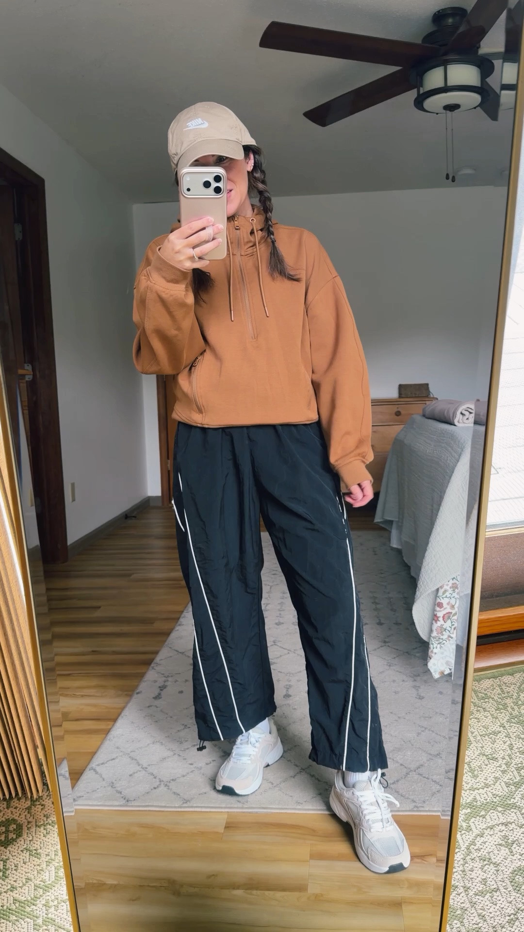 Fall hiking outfit 🍂🧡🫶🏽

small in my tank, small in my hoodies, xs petite in my black fleece vest, small in my brown puffer pullover, small in my track pants and 6.5 in my Walmart sneakers!

#LTKPetite #LTKSeasonal #LTKootd