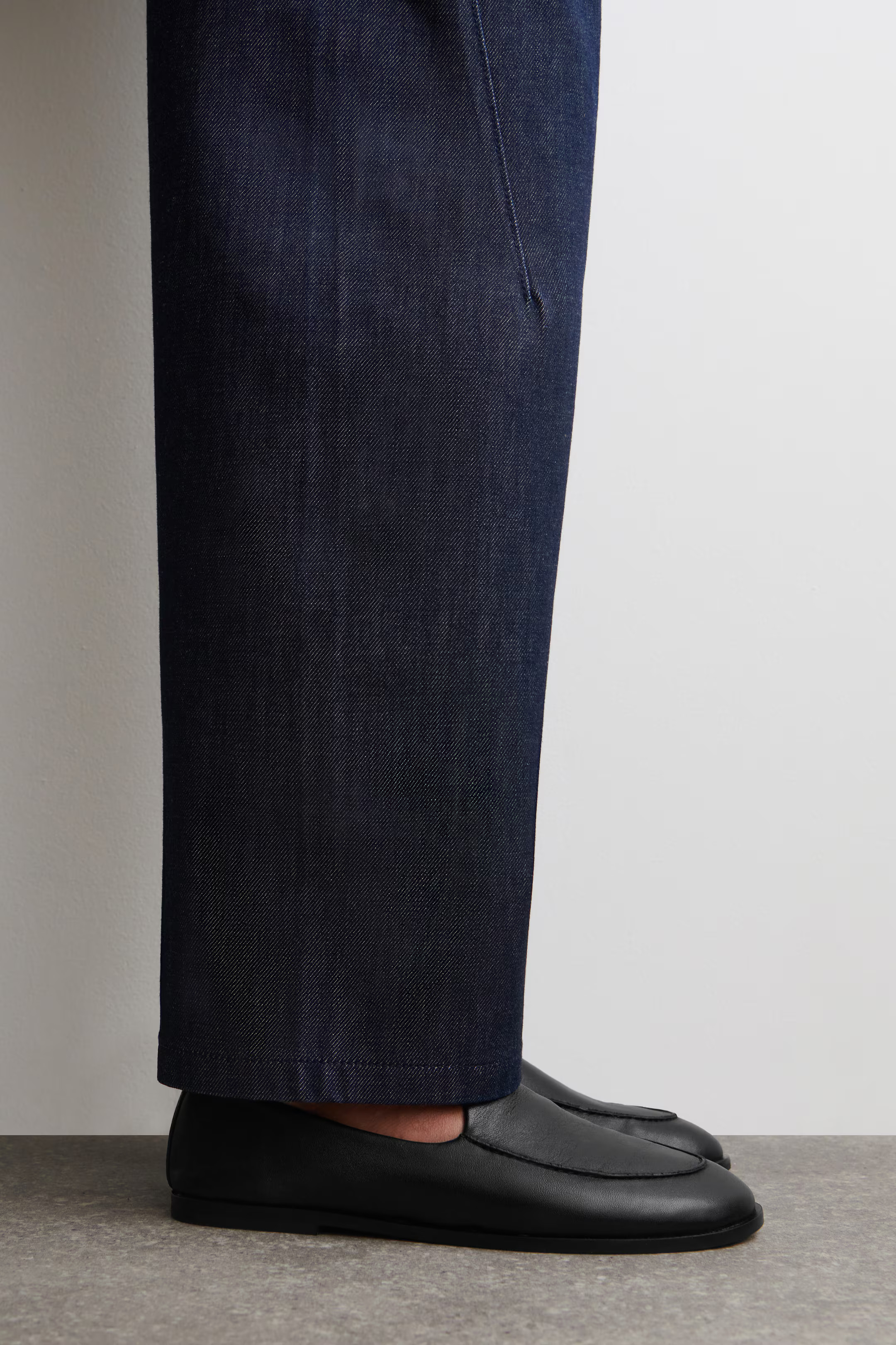 CLASSIC LEATHER LOAFERS - BLACK | COS GB | COS UK