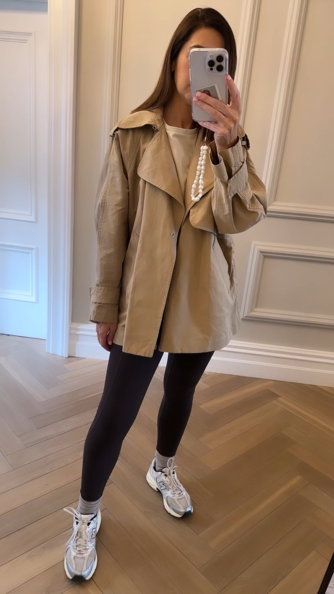 Latte palette wearing the Coffee bean Gym Leggings #beiges #neutrals 

#LTKstyletip #LTKFitness #LTKeurope