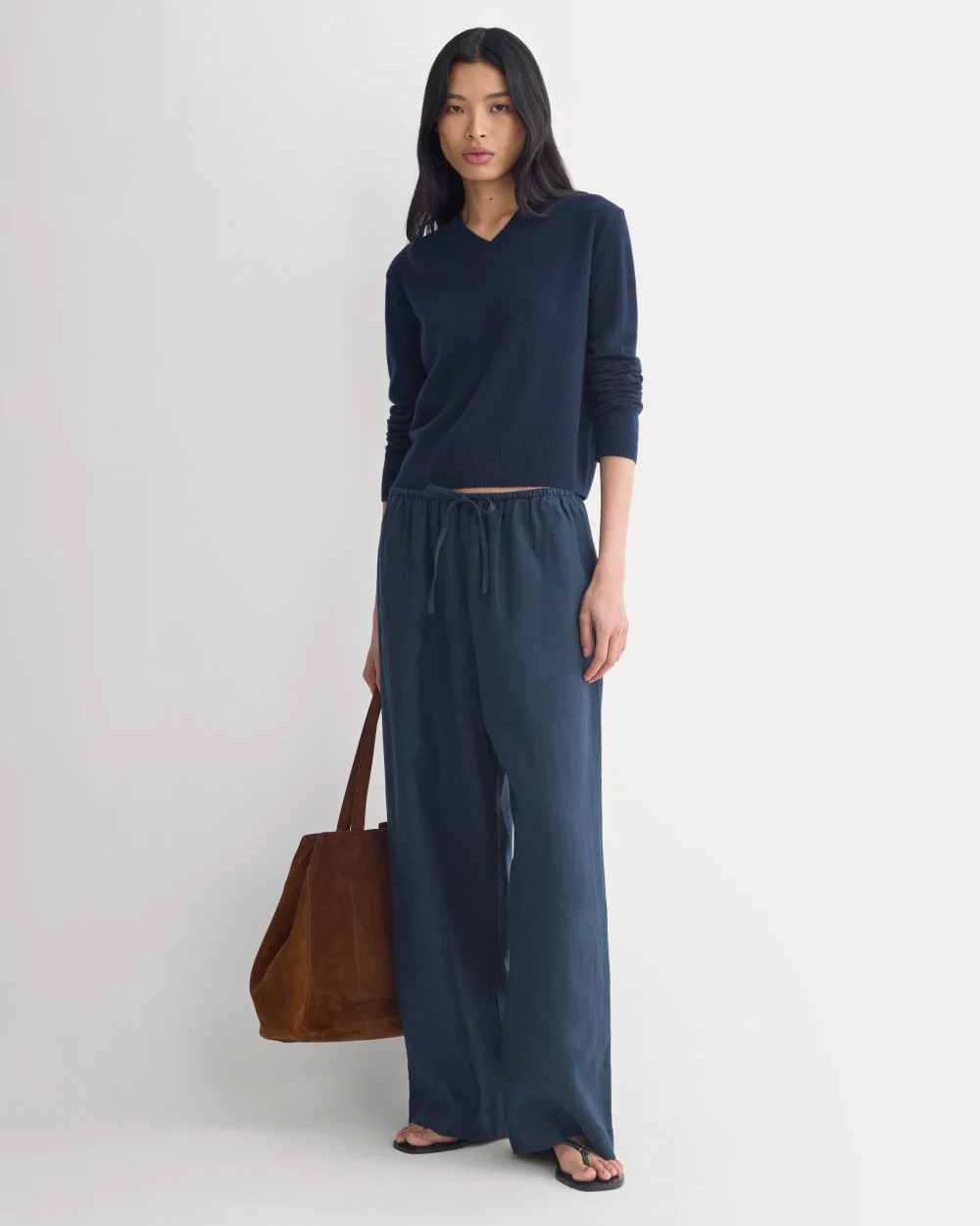 The Drawstring Pant in Linen | Navy | Everlane