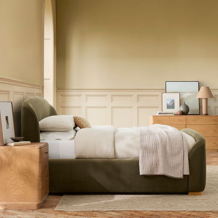 Pierce & Ward Upholstered Sleigh Bed | West Elm (US)