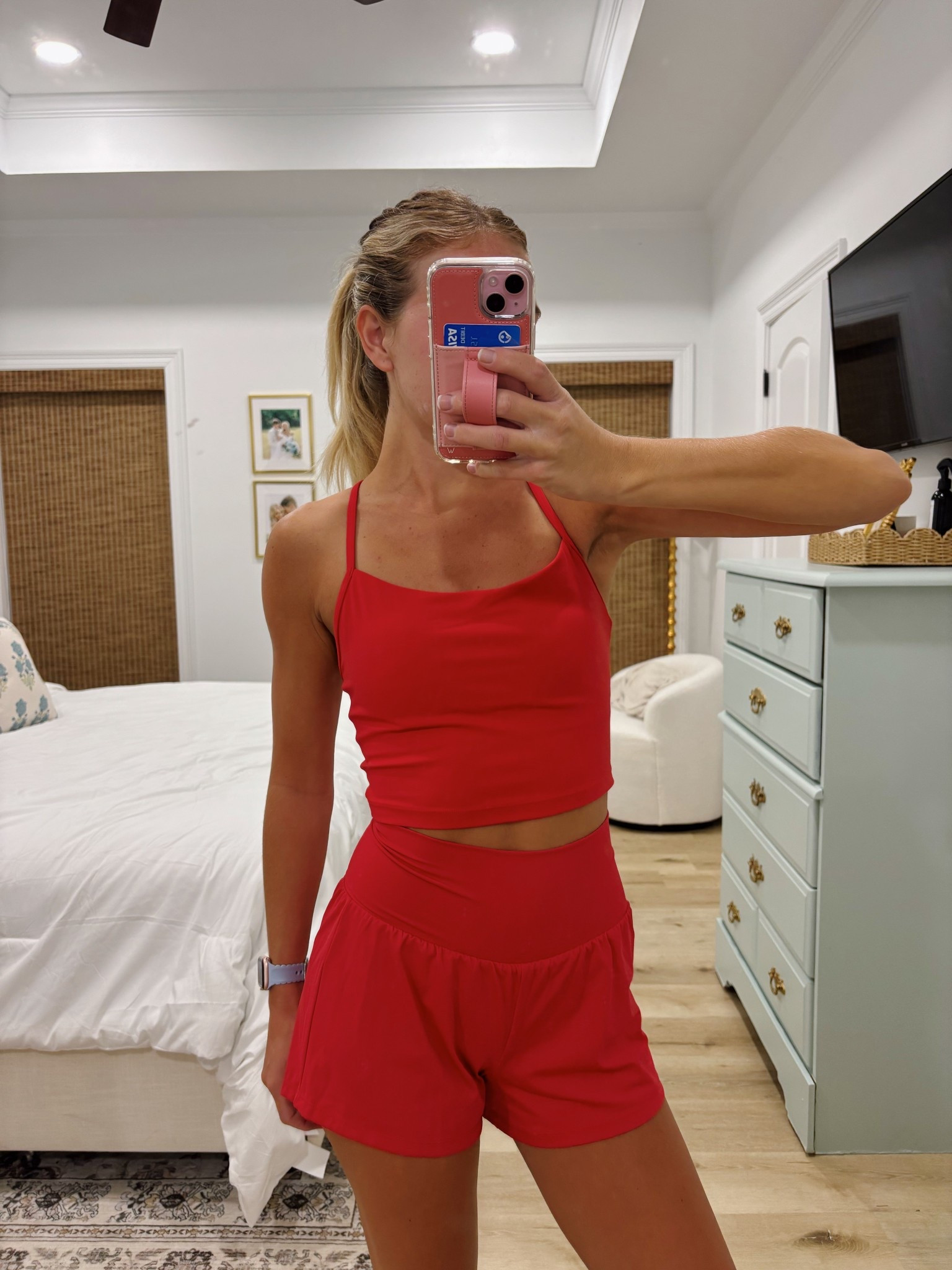 Made these two work together!! 
❤️❤️❤️❤️ 


••XS in both!! 

#LTKSpringSale #LTKActive #LTKStyleTip