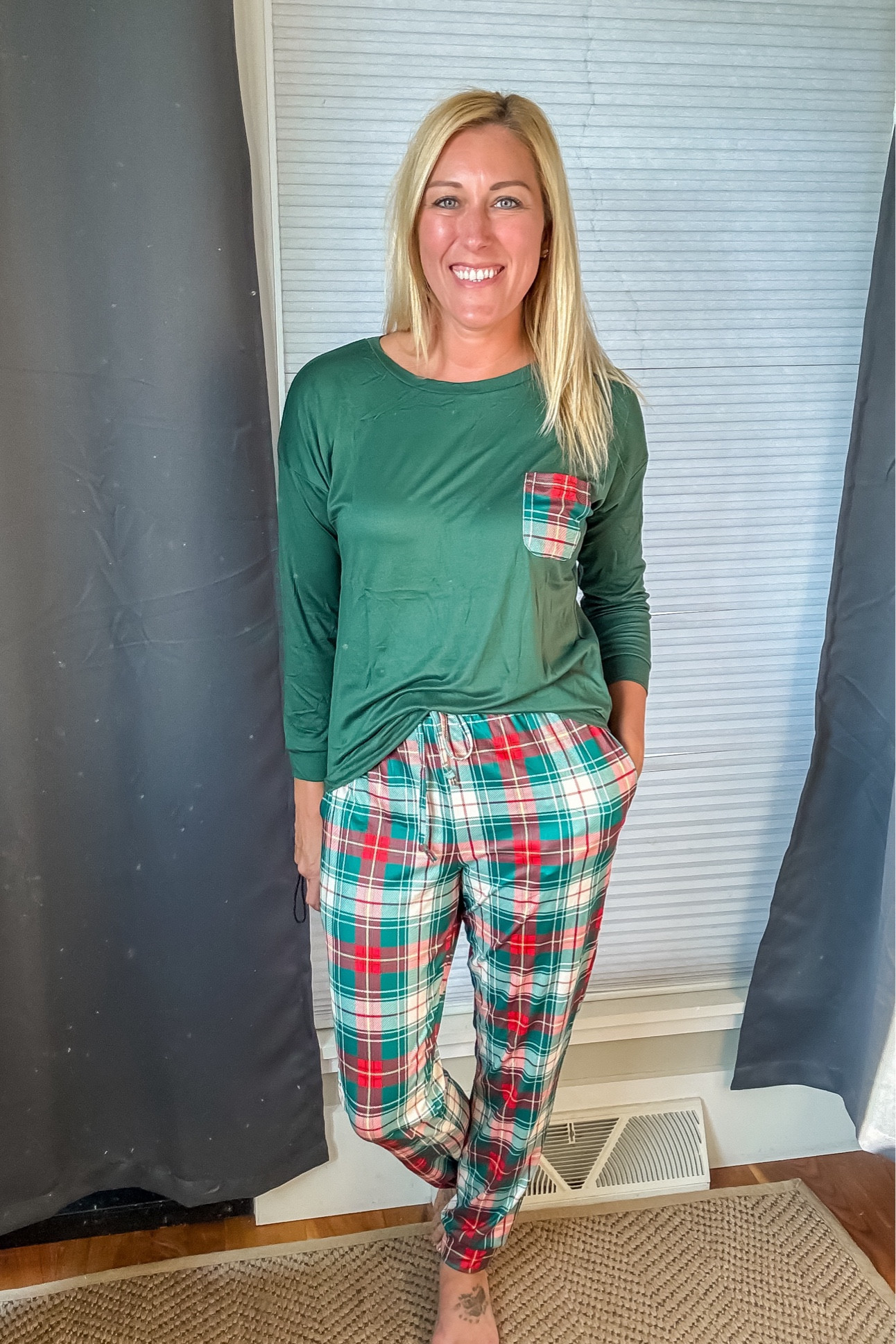 Too early for Christmas PJs?? 😬 I just can’t help sharing these! I’m obsessed with the cute plaid and the comfort level is fabulous. You’ll want a pair of these for the season!! 