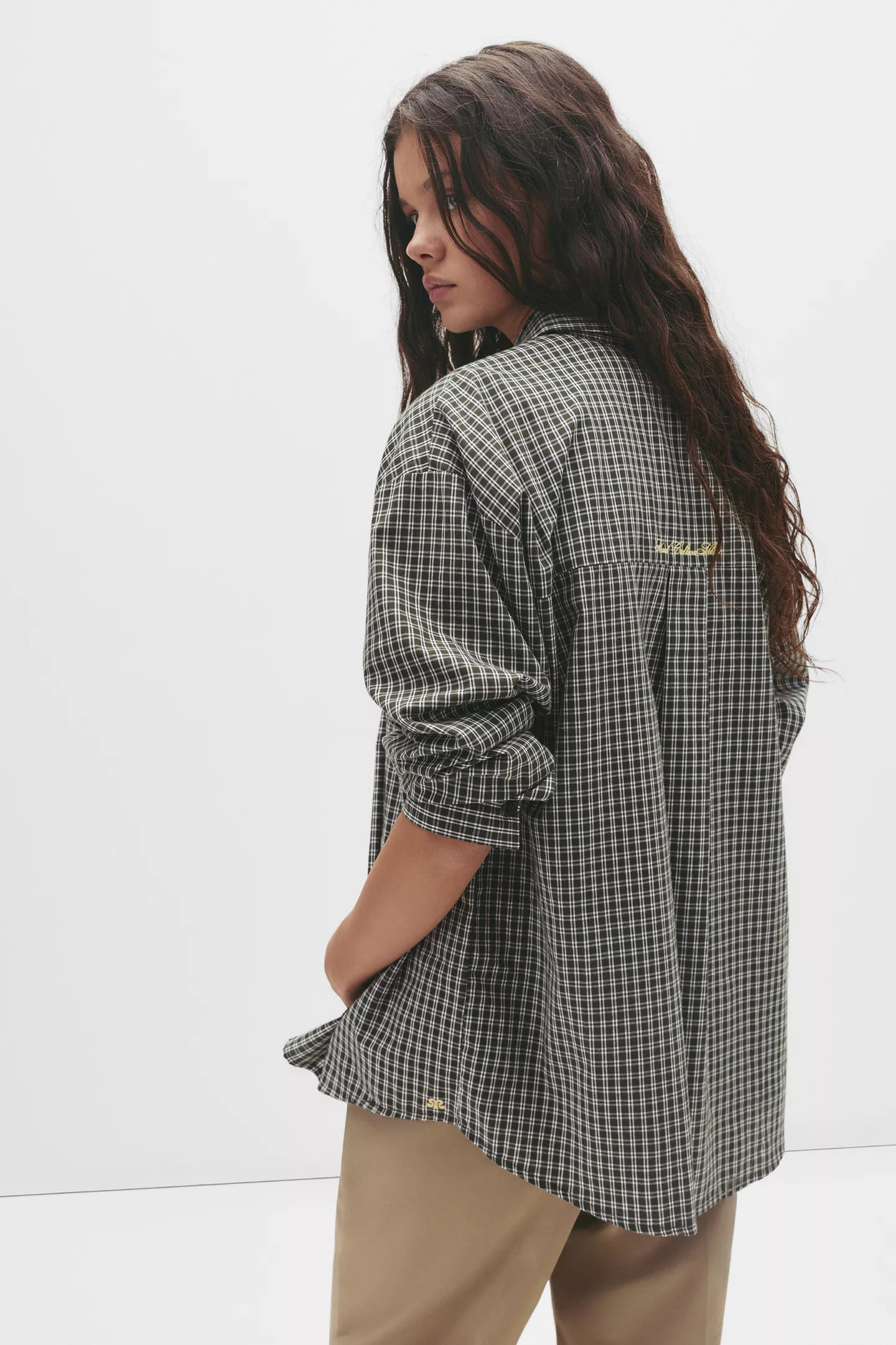 Grünes Hemd mit Karos | PULL and BEAR DE