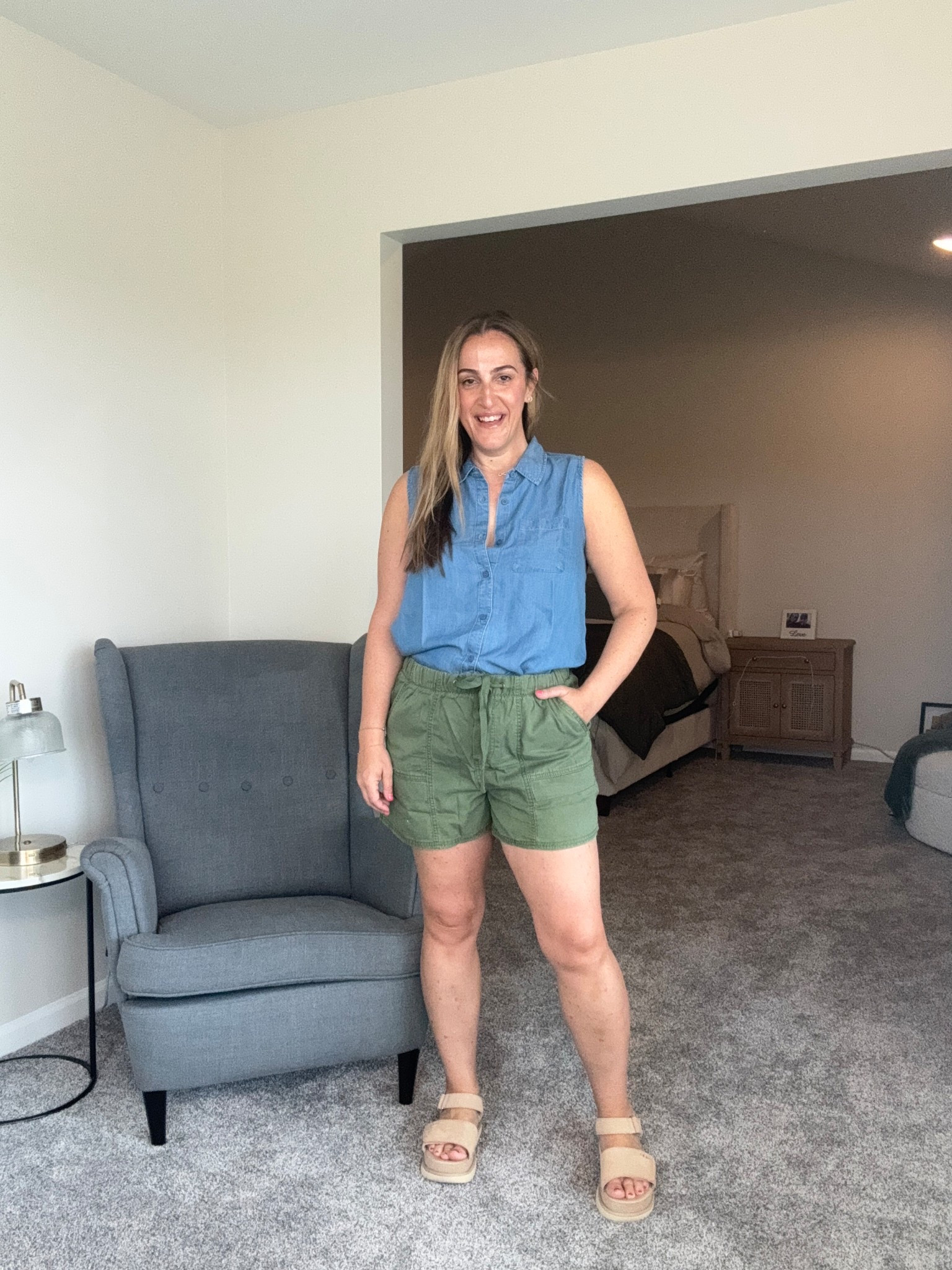 Wearing size medium in both. I think they both run tts

#LTKOver40 #LTKStyleTip #LTKFindsUnder50