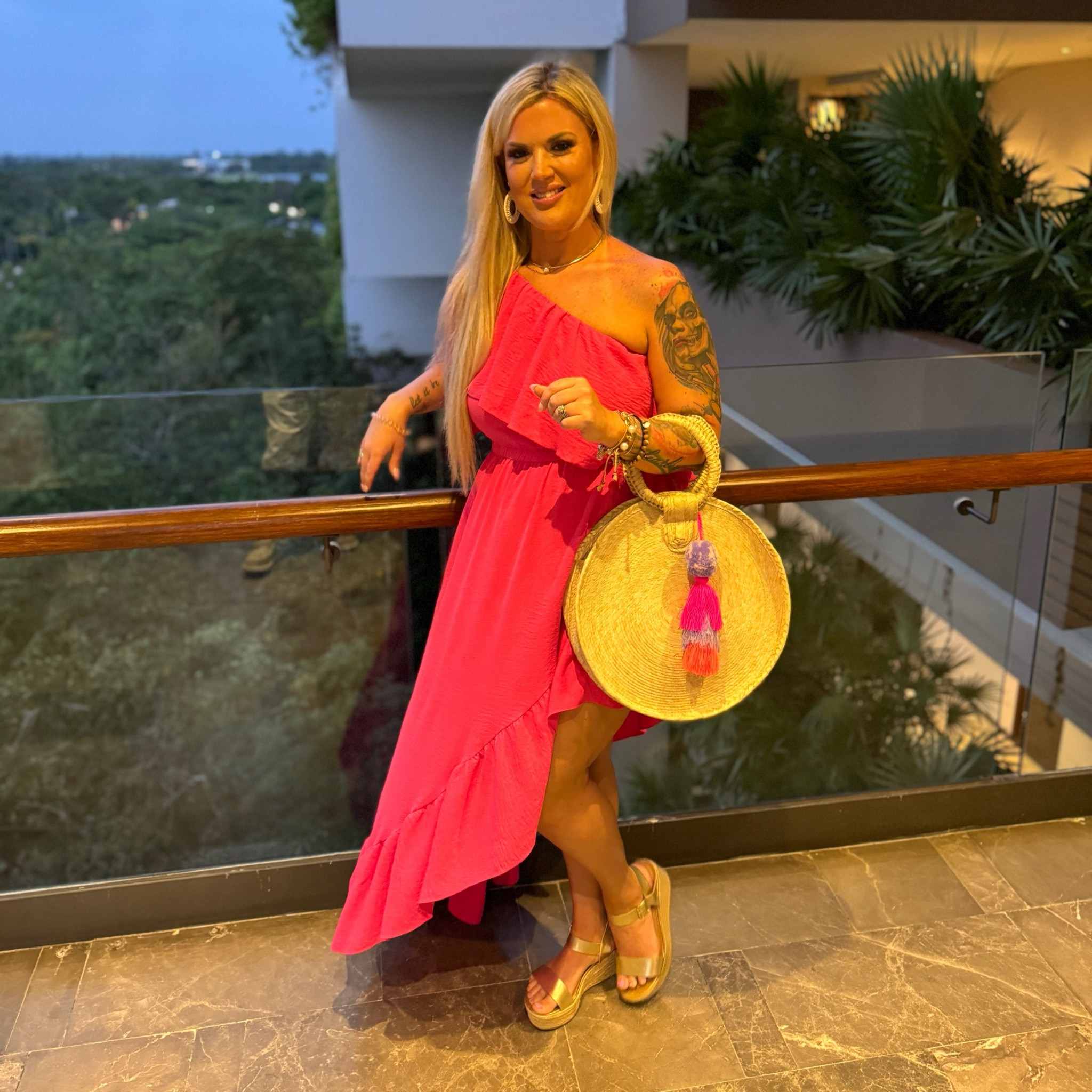 This dress is PERFECT for vacation! 

#LTKover40 #LTKstyletip #LTKmidsize