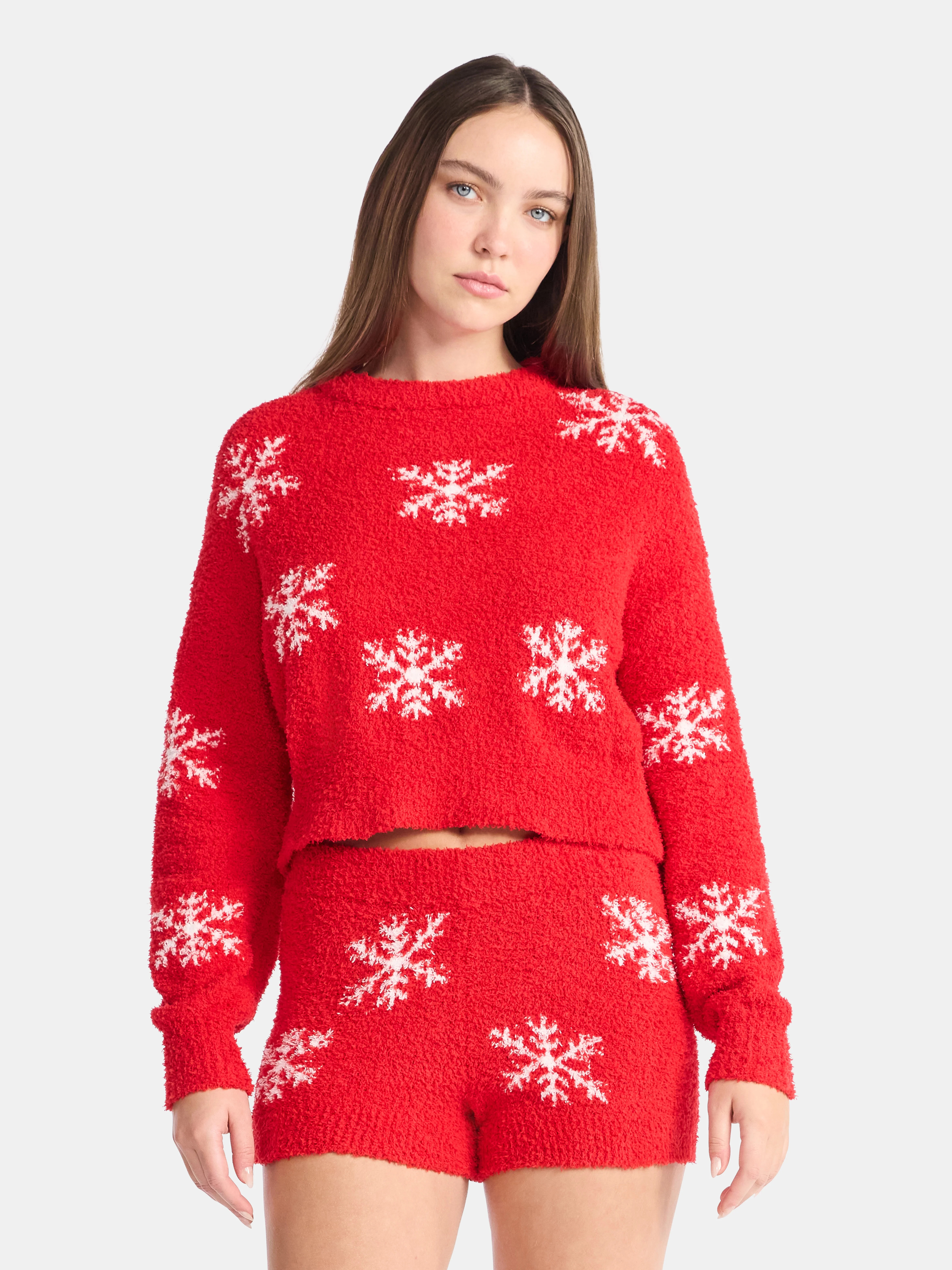 No Boundaries Christmas Plush Sweater and Shorts Set, 2-Piece, Women’s - Walmart.com | Walmart (US)