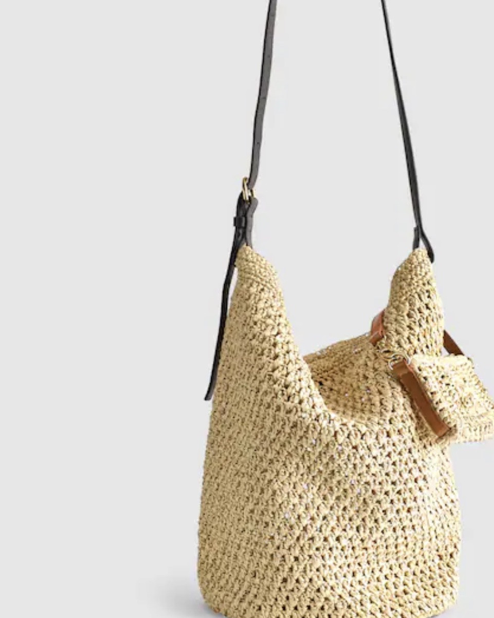 Handwoven from straw with an adjustable suede shoulder strap, this roomy bucket bag secures with a magnetic closure. Designed with enough space to fit your laptop, wallet and even a towel, it's the style that you can take everywhere from daily outings to beach getaways.
100% paper.
Magnetic closure.
11" handle drop.
14 1/4"H x 9"W.
Imported.
@Madewell

#LTKSaleAlert #LTKxMadewell #LTKdayinmylife